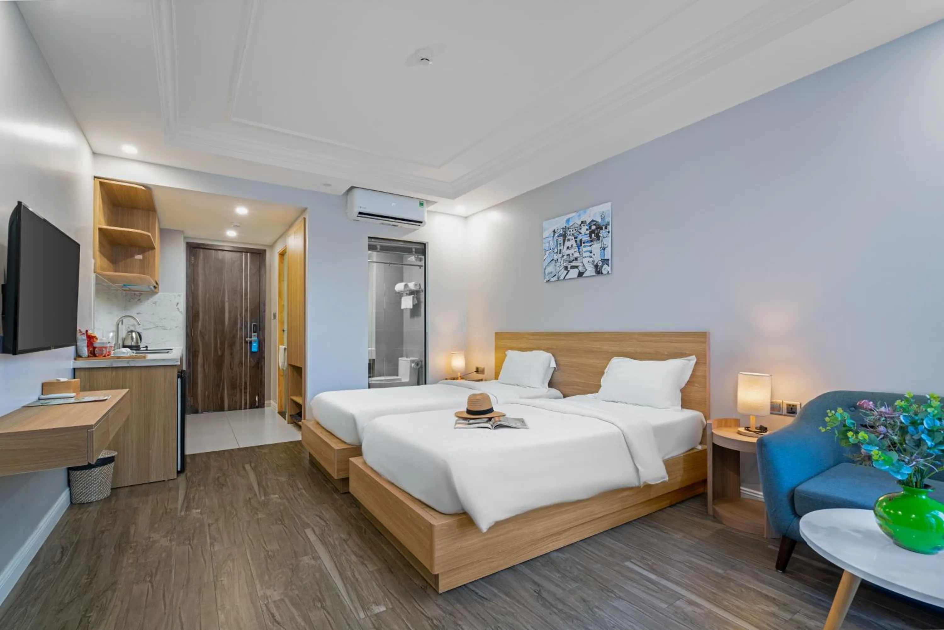 Bed in Le Cap Gym Hotel & Apartments