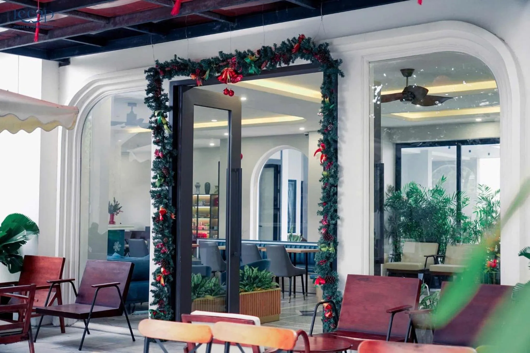 Property building in Le Cap Gym Hotel & Apartments