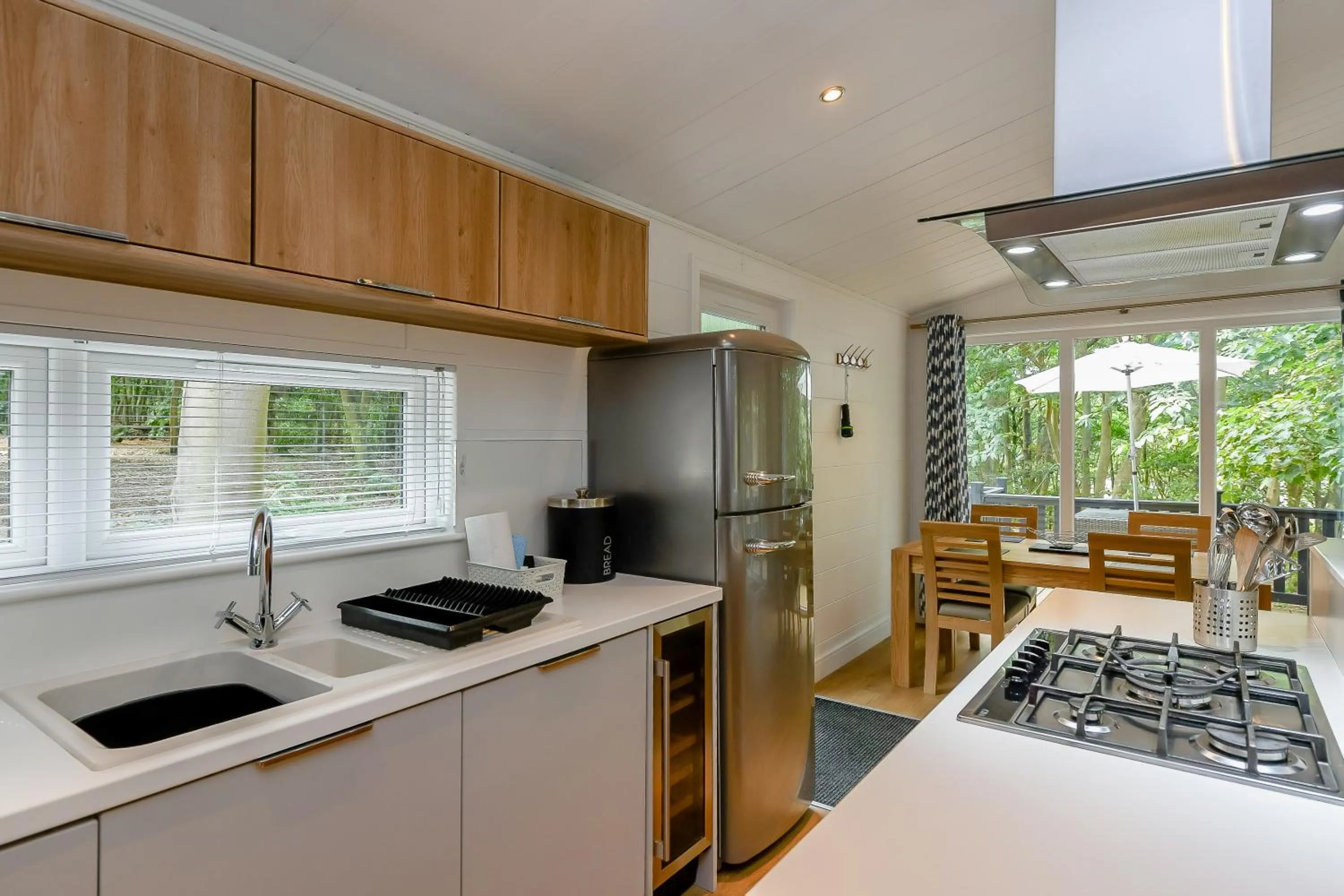 Kitchen or kitchenette in Woolverstone Marina and Lodge Park