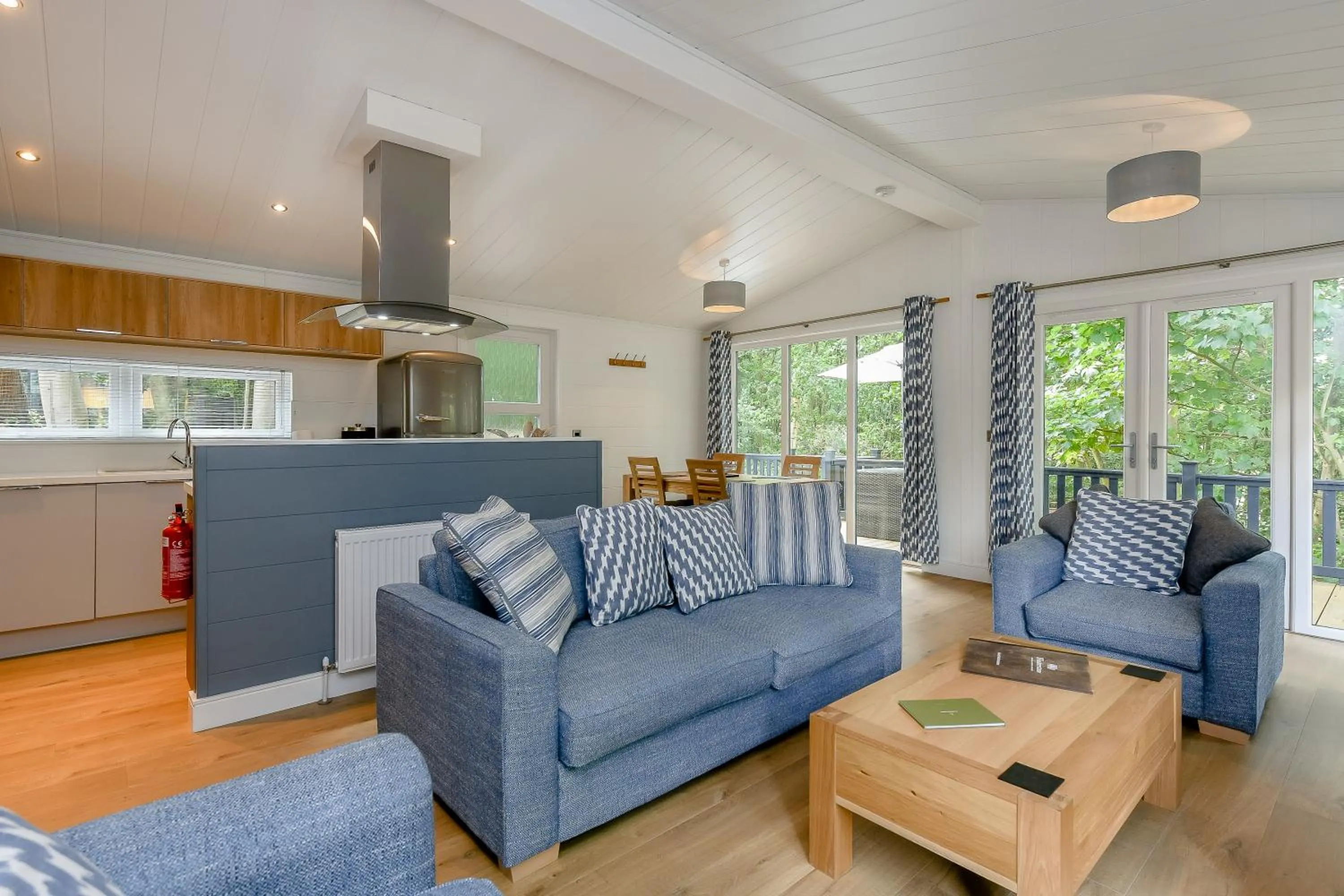 Kitchen or kitchenette in Woolverstone Marina and Lodge Park