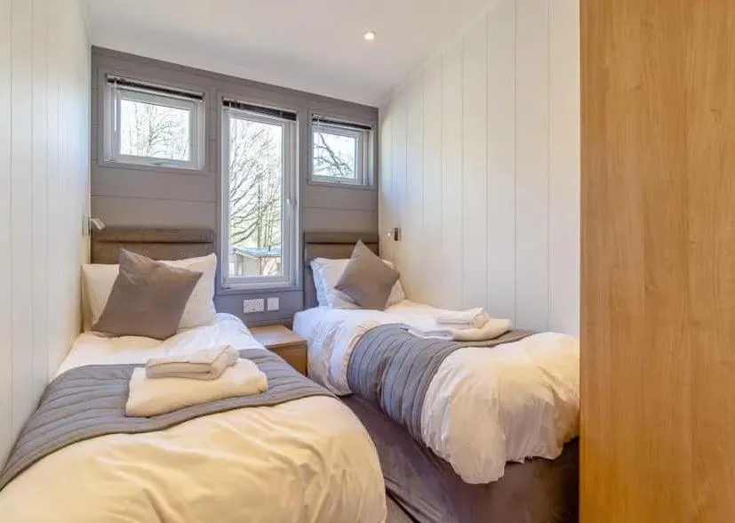 Bed in Woolverstone Marina and Lodge Park