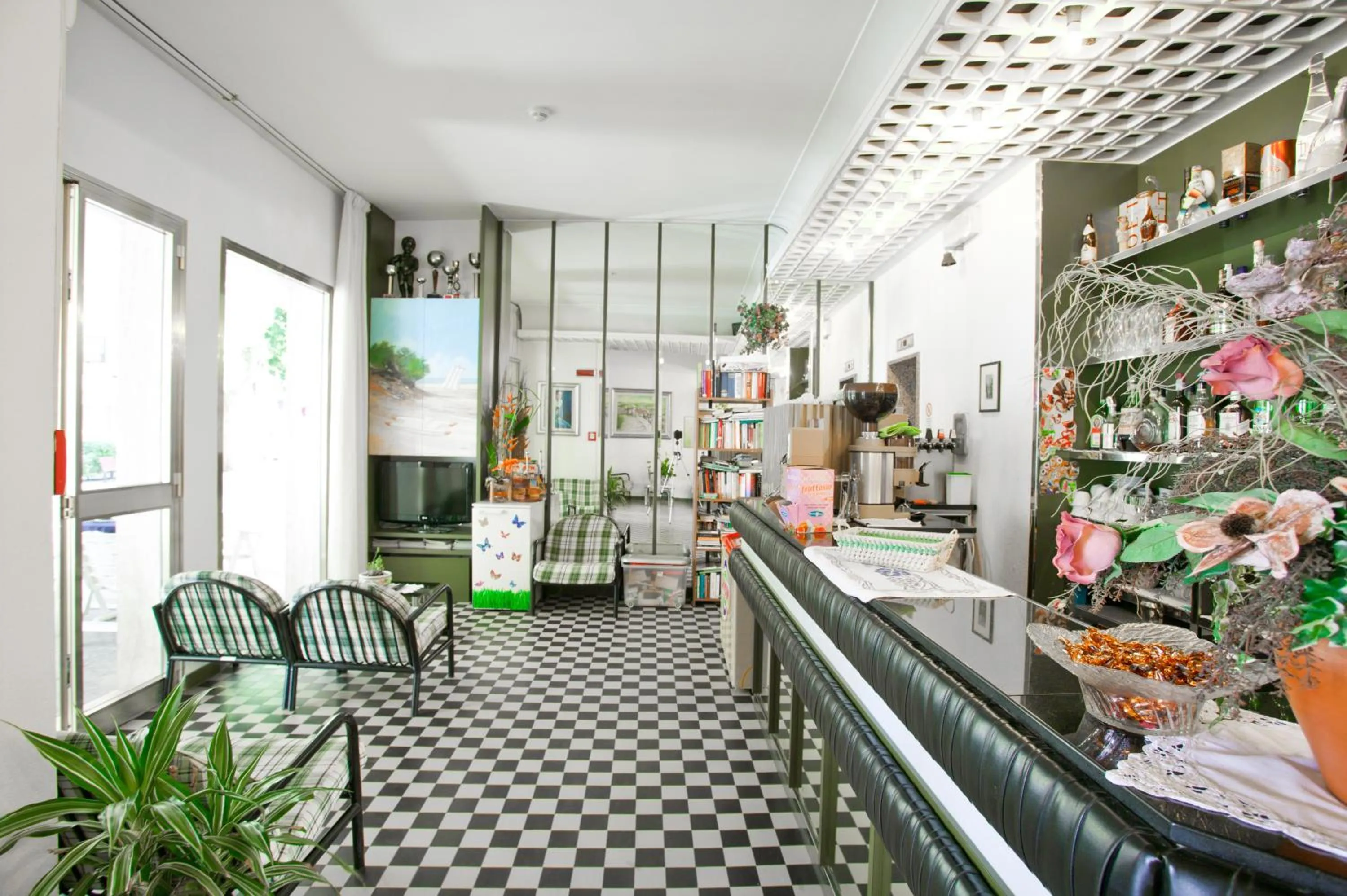 Coffee/tea facilities in Hotel Granada