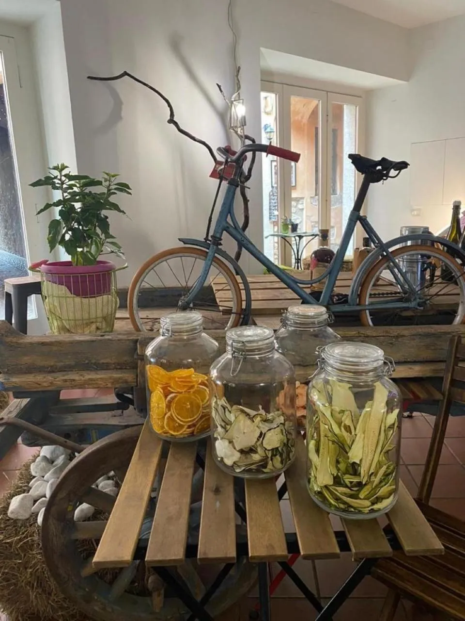 Restaurant/places to eat in Piccolo Hotel Olina