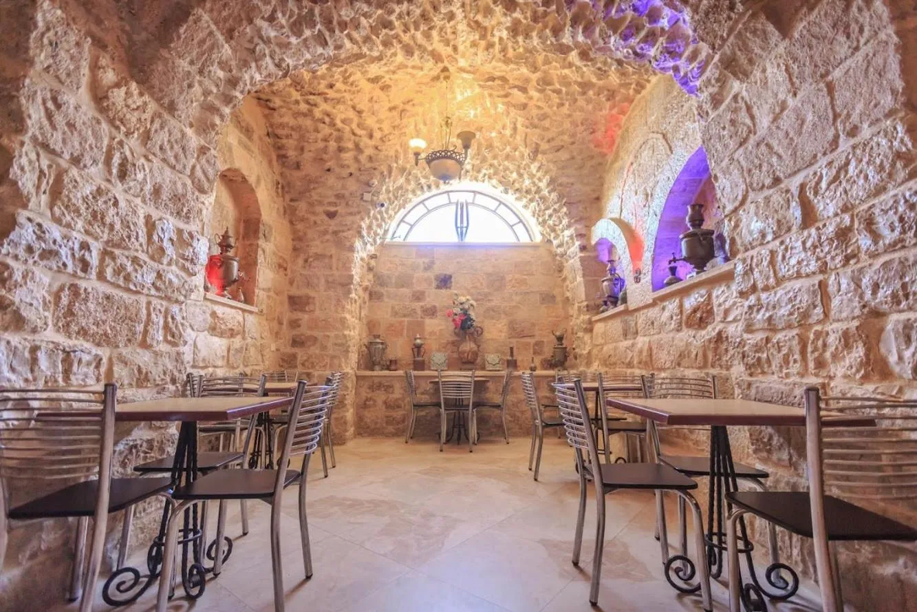 Restaurant/places to eat in Hashimi Hotel Old City Jerusalem