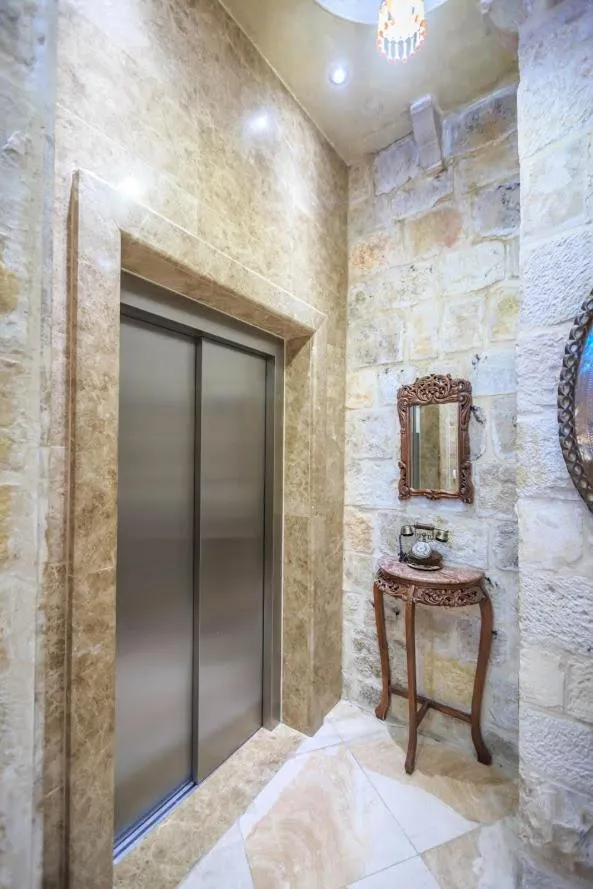 Hashimi Hotel Old City Jerusalem