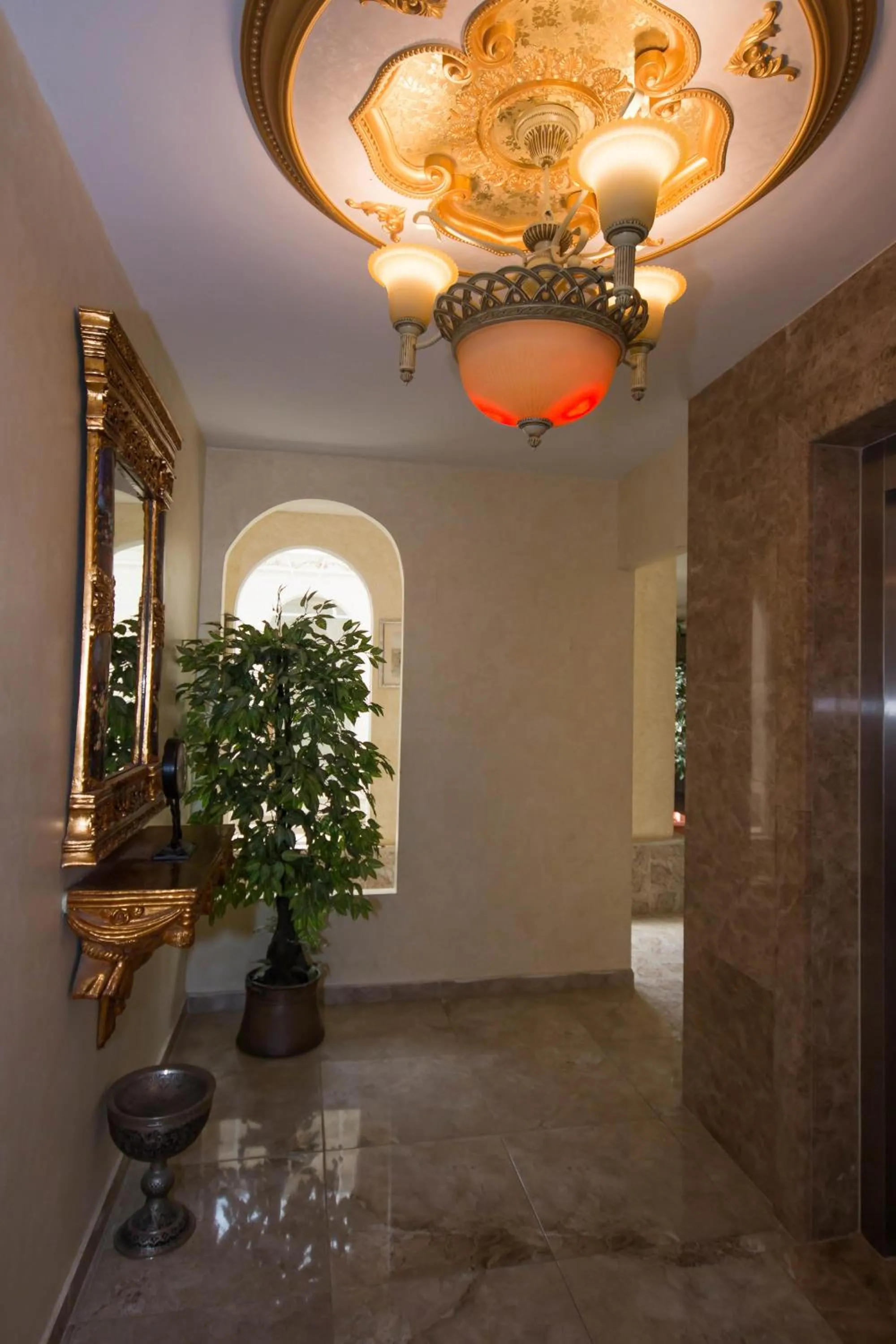 Lobby or reception in Hashimi Hotel Old City Jerusalem