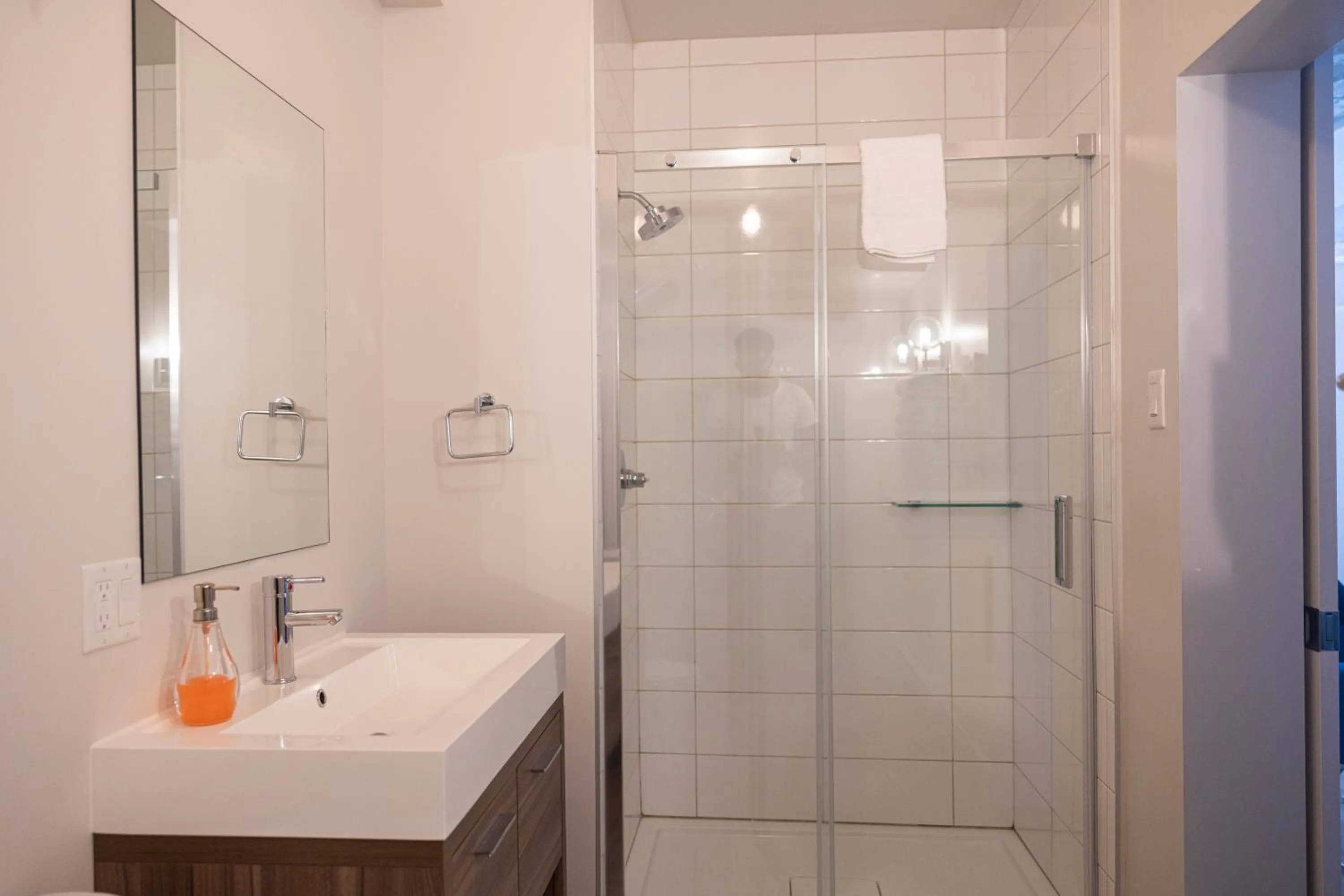 Bathroom in Le Central