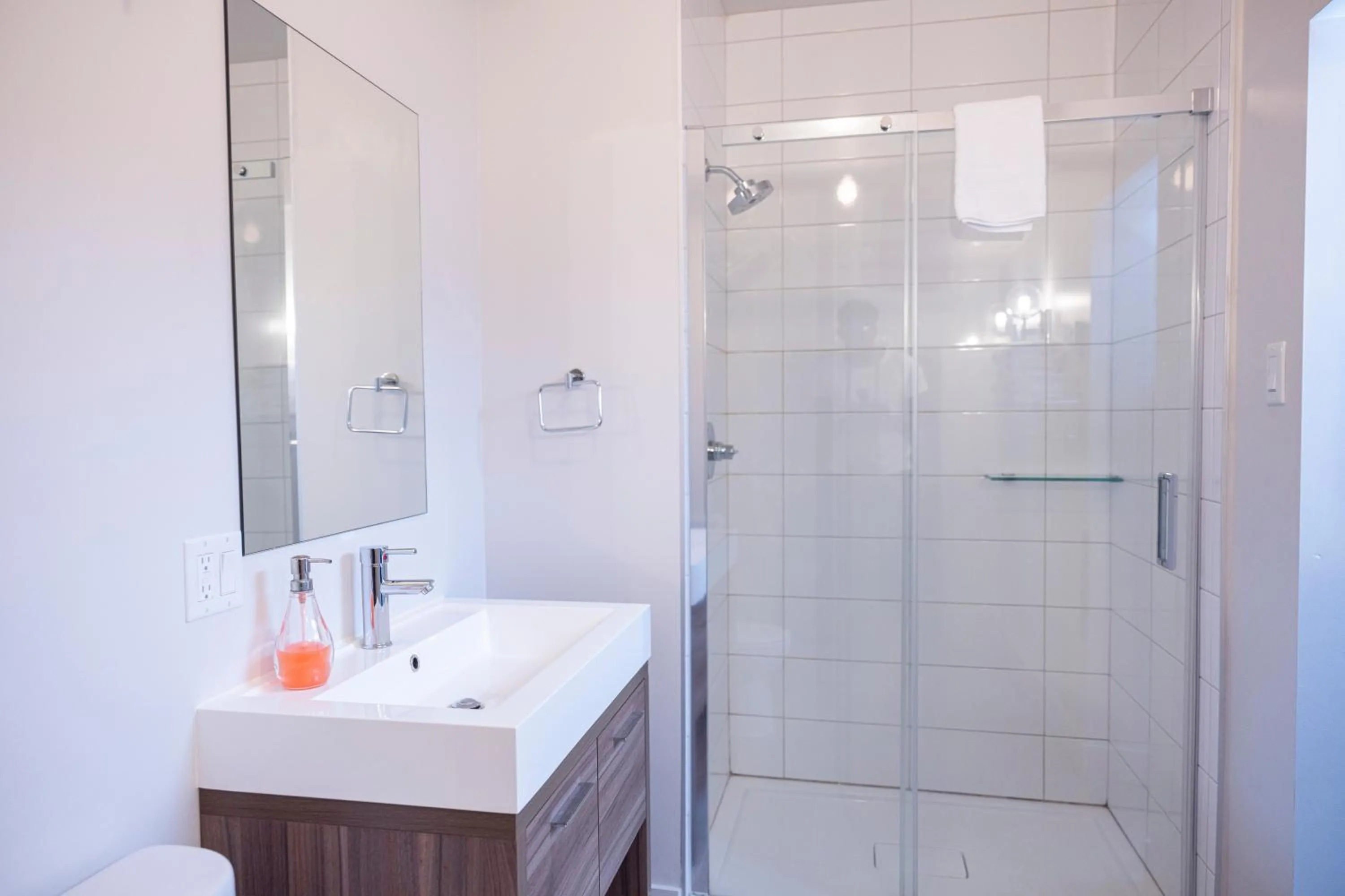 Bathroom in Le Central