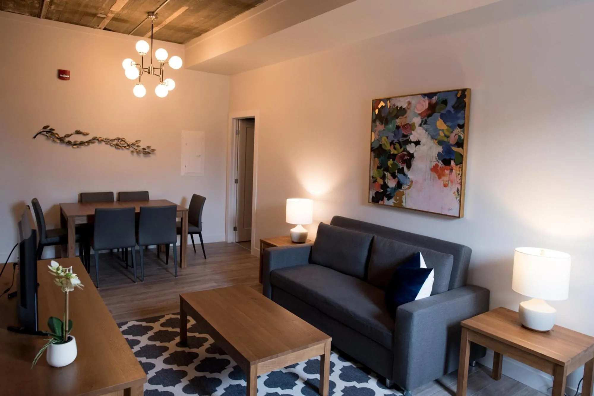 Seating area in Le Central