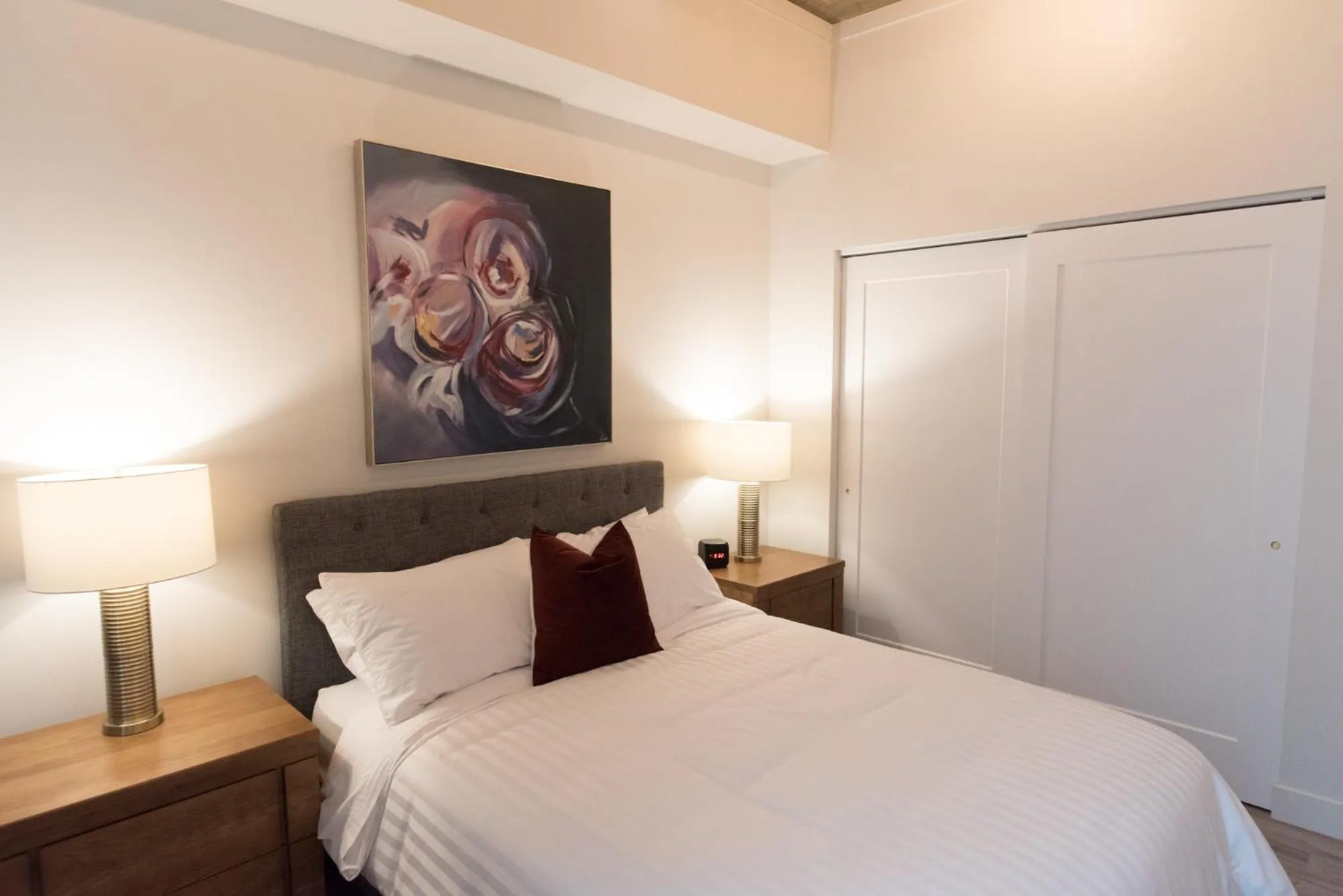 Bedroom, Bed in Le Central