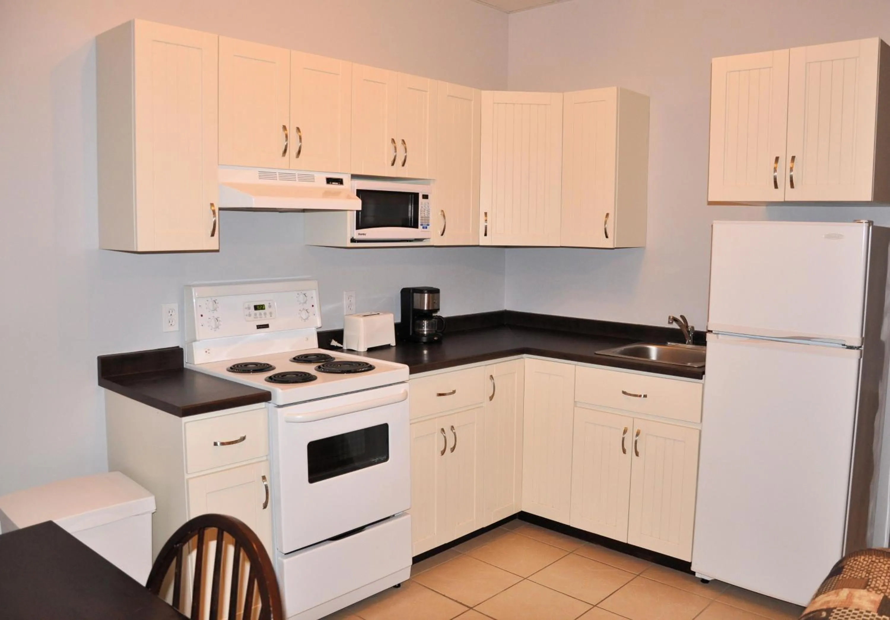 Kitchen or kitchenette in Le Citadin