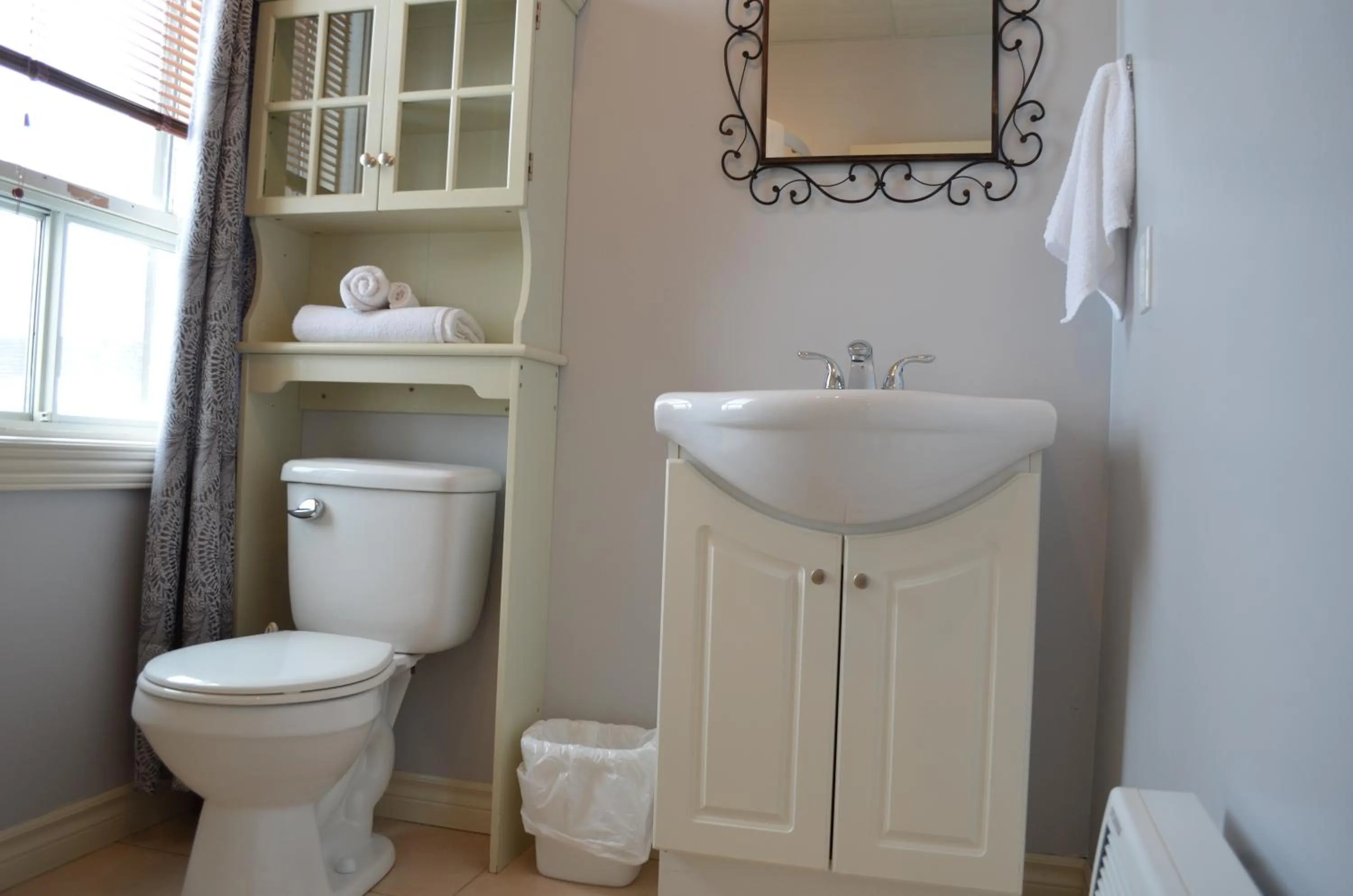 Toilet in Le Citadin