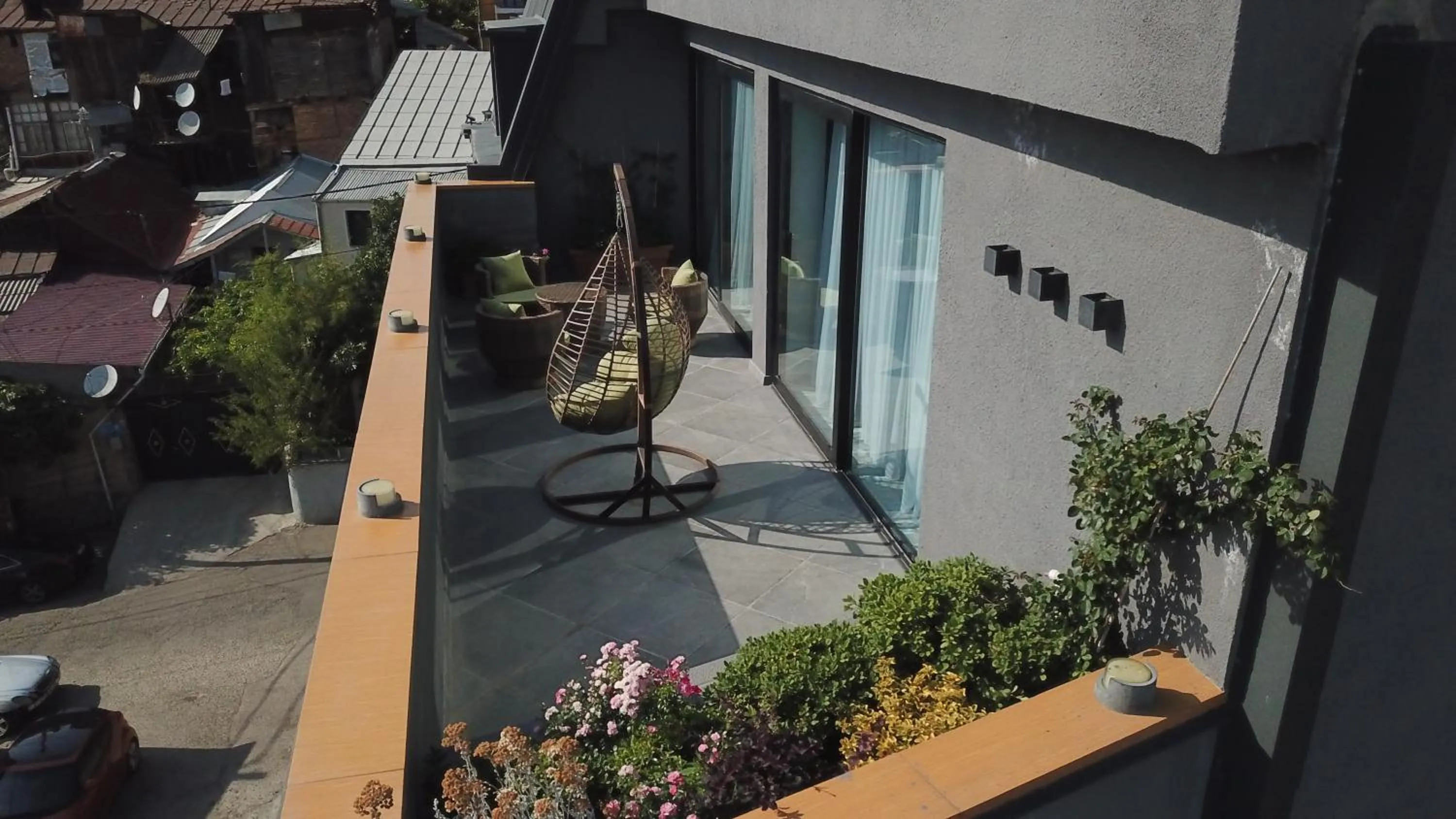 Balcony/Terrace in Hotel Address 9D