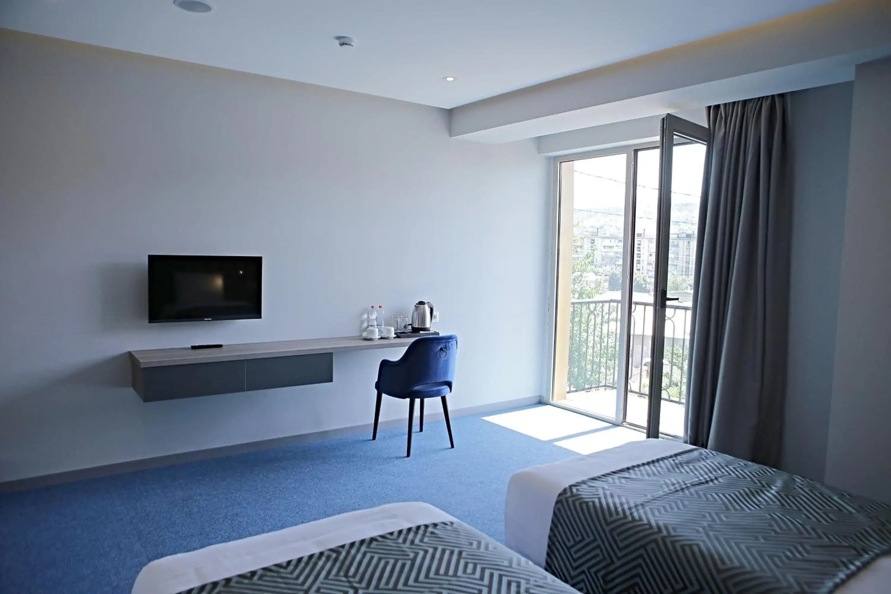 Twin Room with Balcony in Hotel Address 9D Twin Room with Balcony in Hotel Address 9D