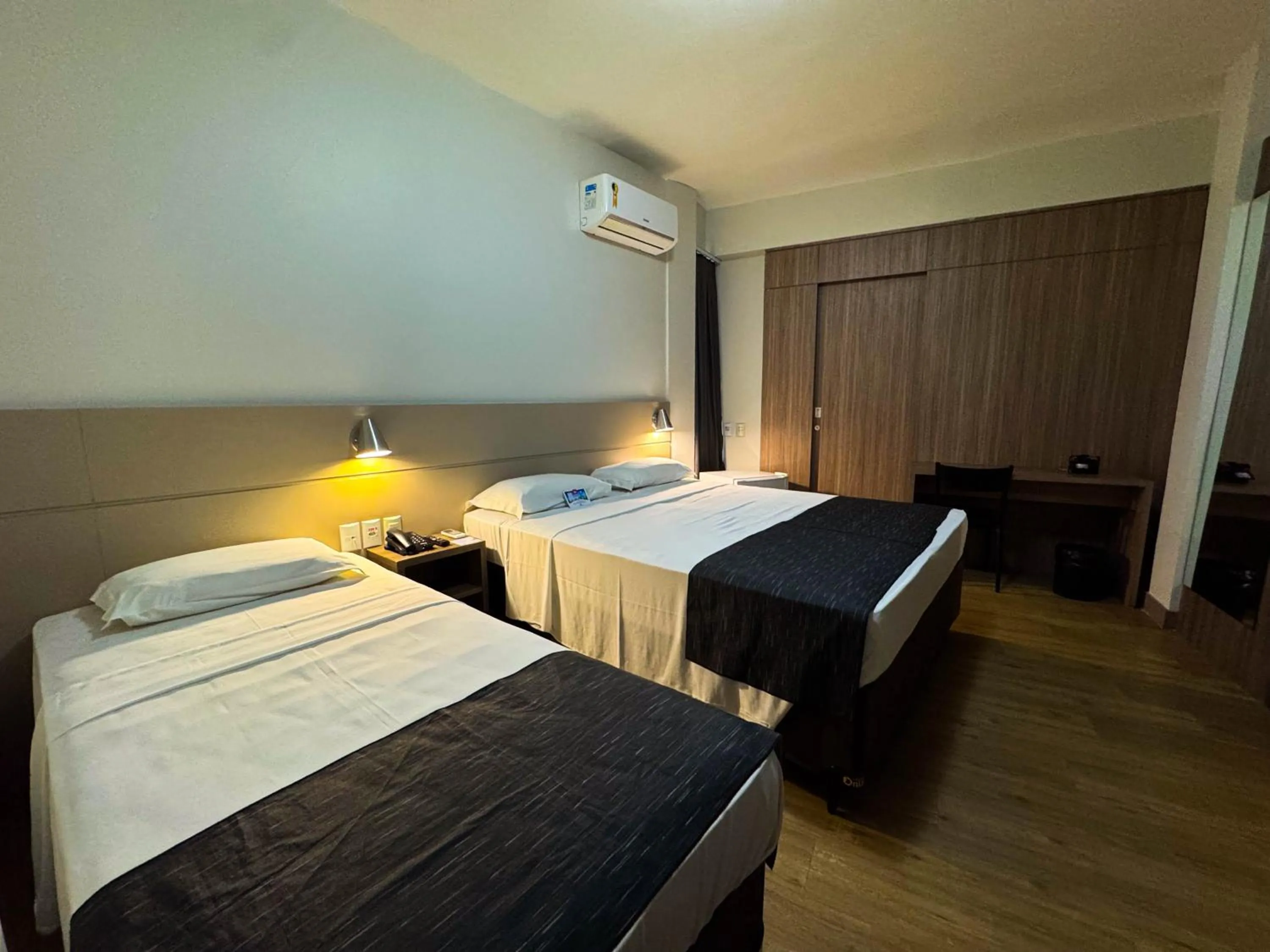 Bed in Hotel Valerim Itajaí / Navegantes