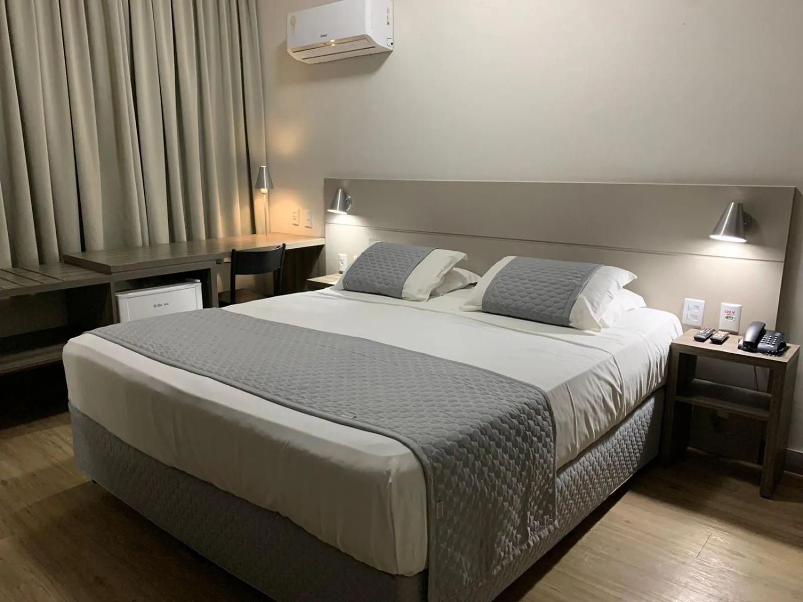 Bed in Hotel Valerim Itajaí / Navegantes