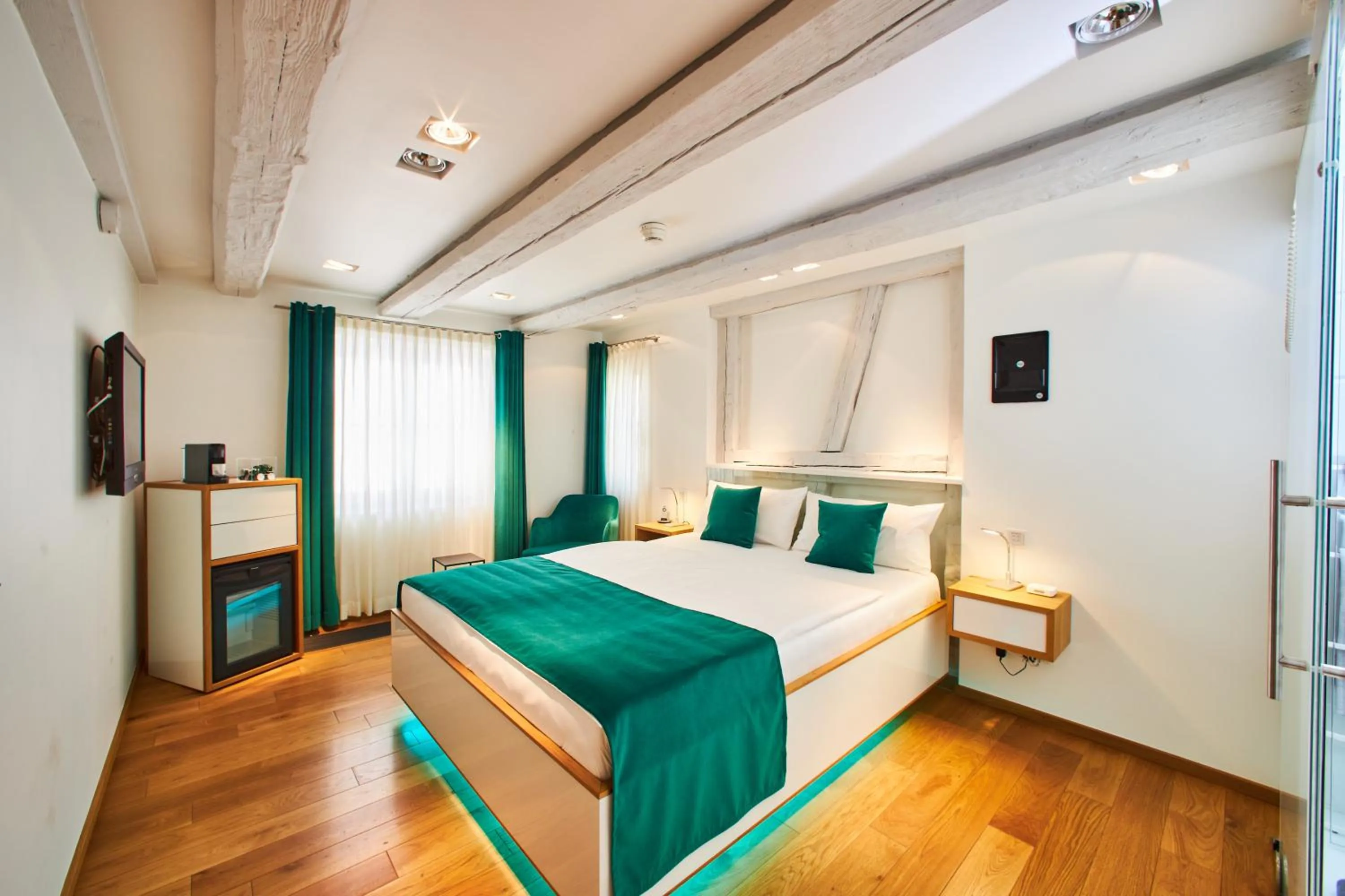 Bed in Hotel Max am See