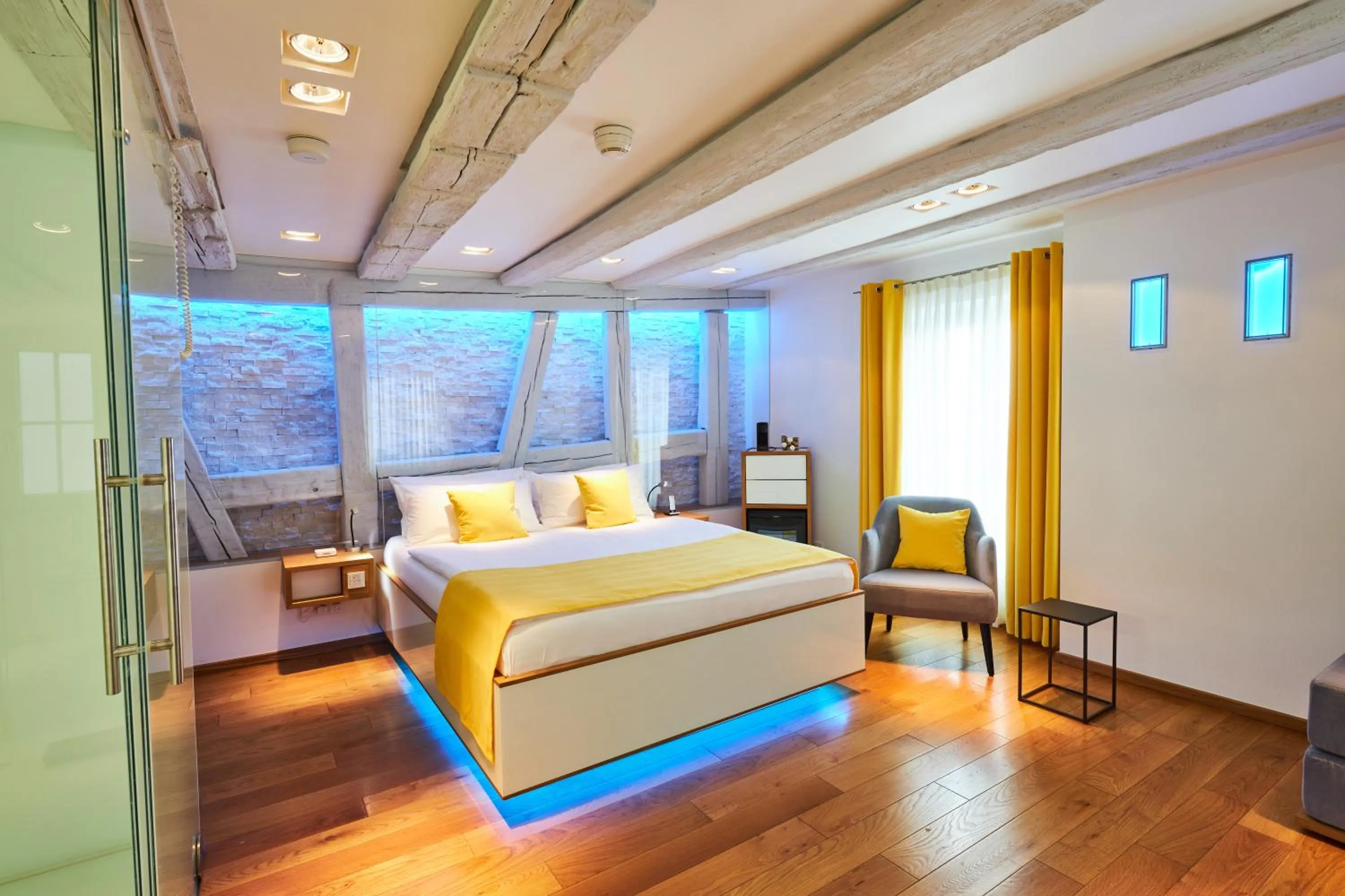 Bed in Hotel Max am See