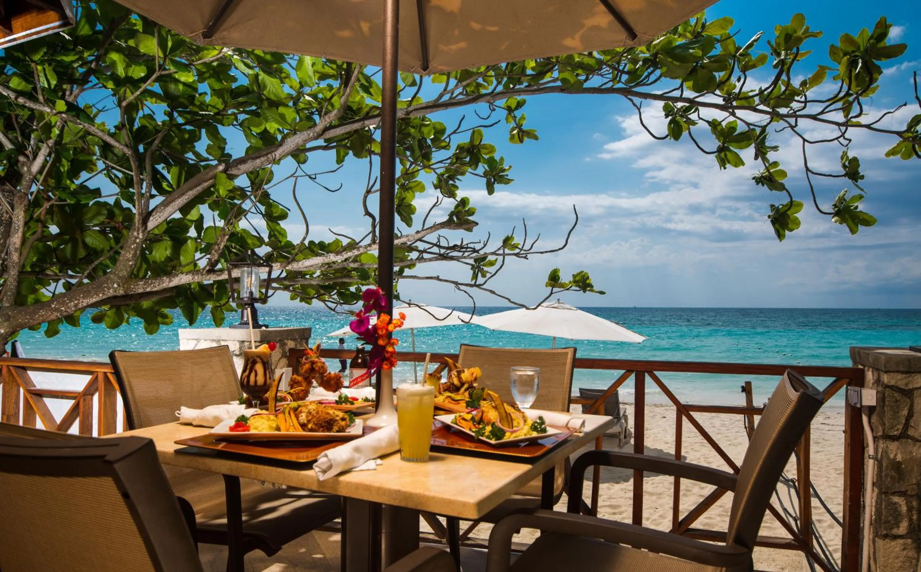Dining area in Rondel Village
