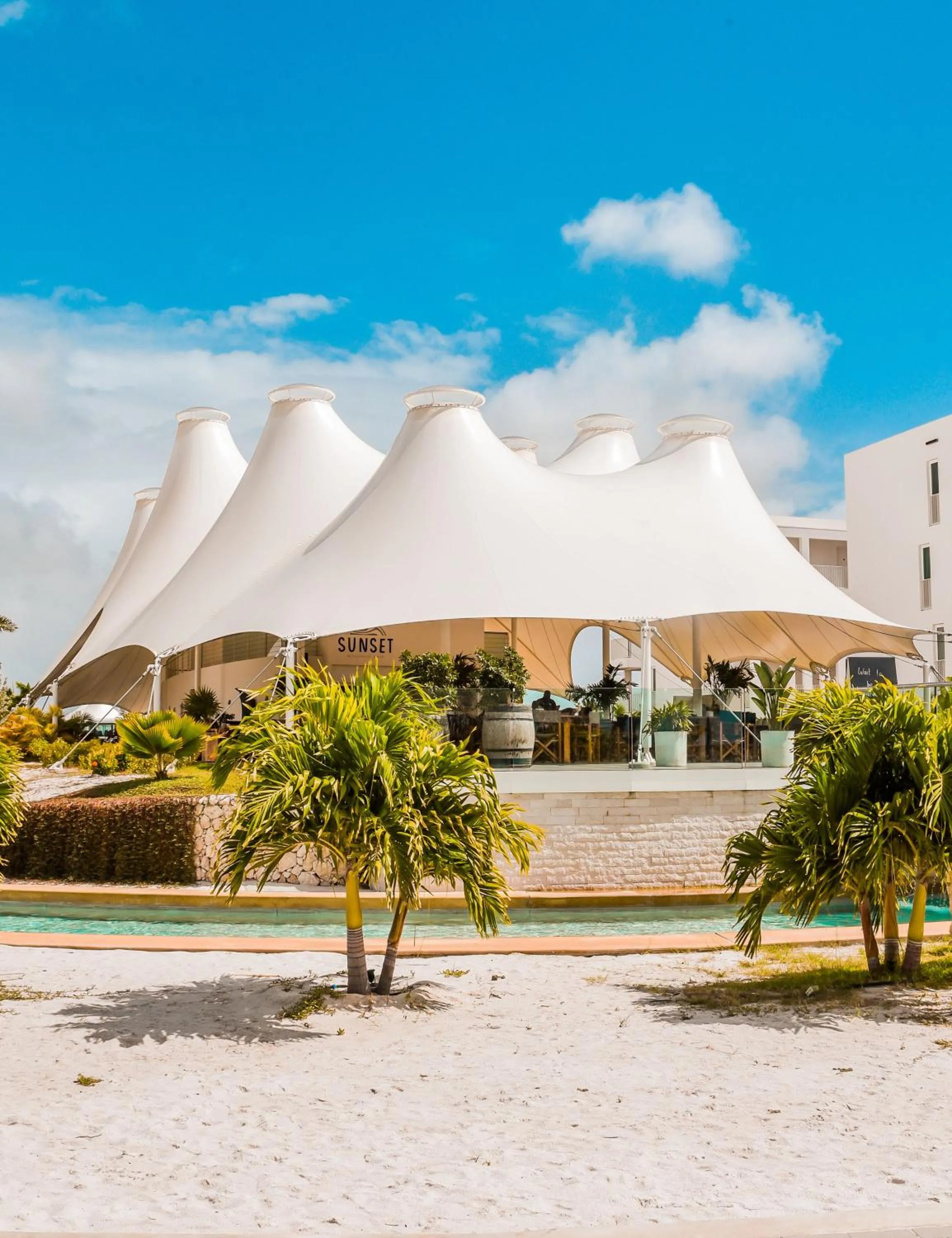 Restaurant/places to eat in Chogogo Dive & Beach Resort Bonaire