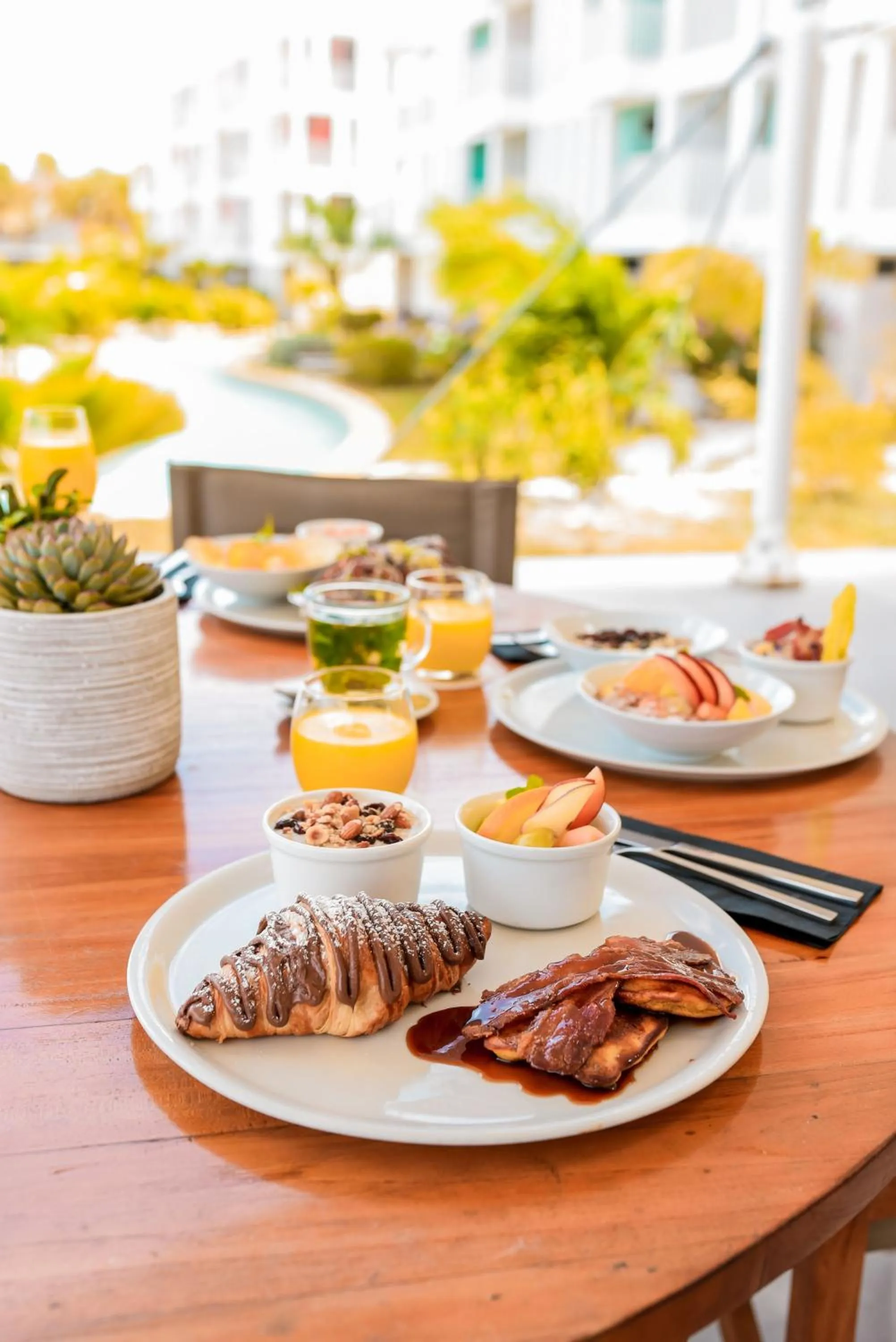 Restaurant/places to eat in Chogogo Dive & Beach Resort Bonaire