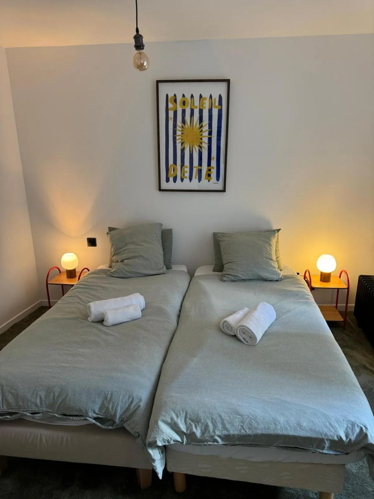 Bed in Hotel Au Bon Accueil