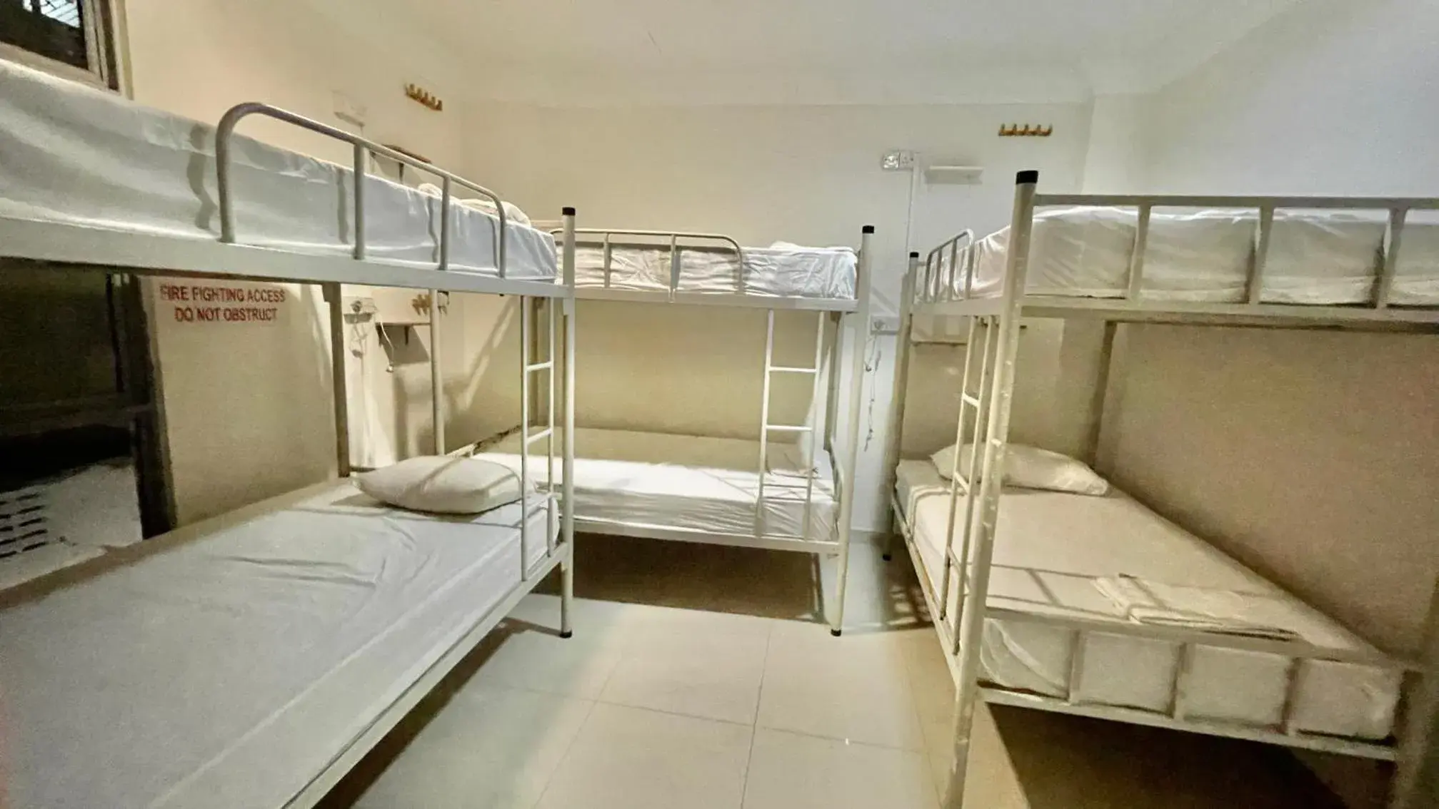 Single Bed in 6-Bed Dormitory Room in Atlantis@531 Single Bed in 6-Bed Dormitory Room in Atlantis@531