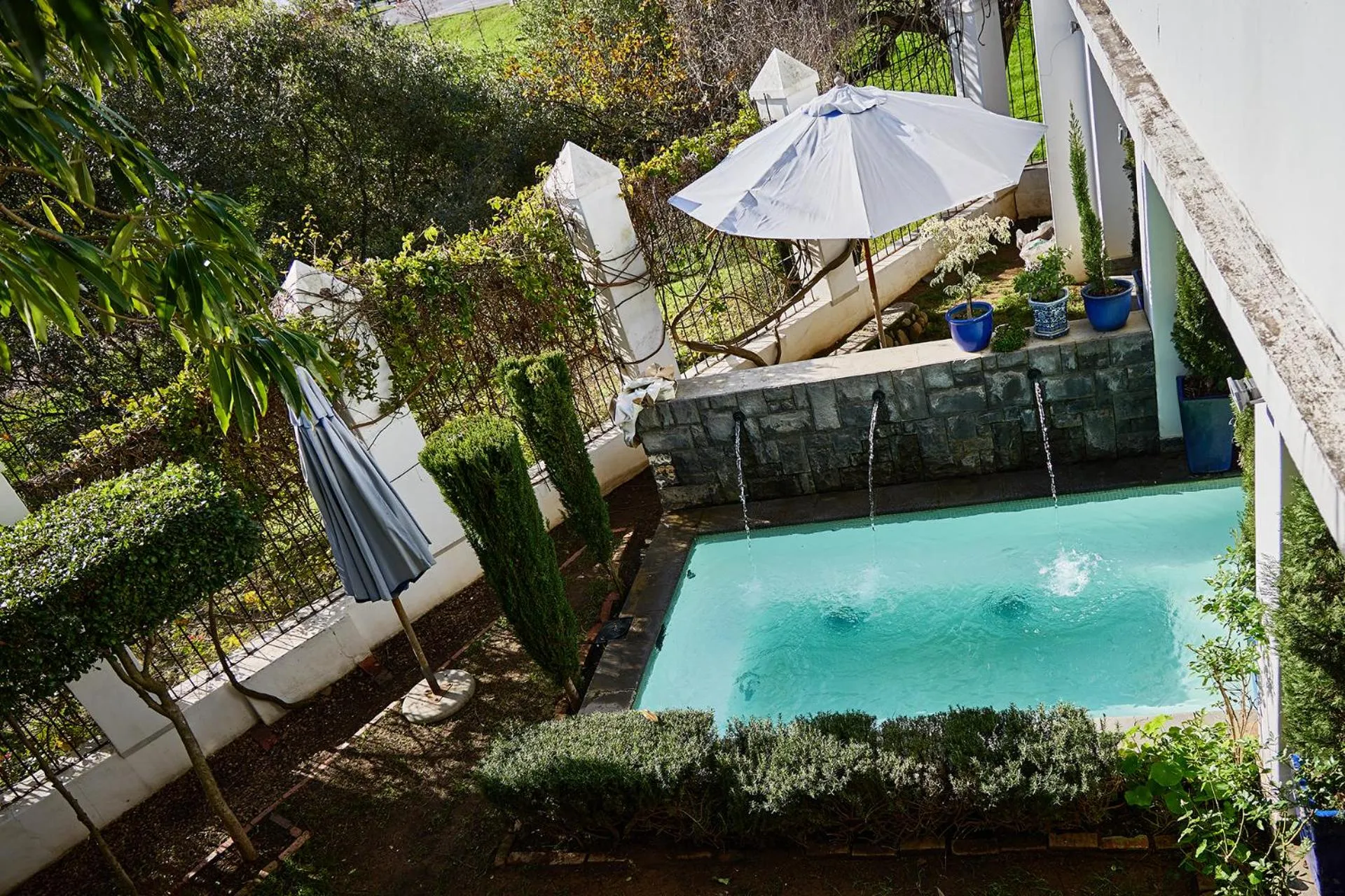 Swimming pool in Boord Guest House