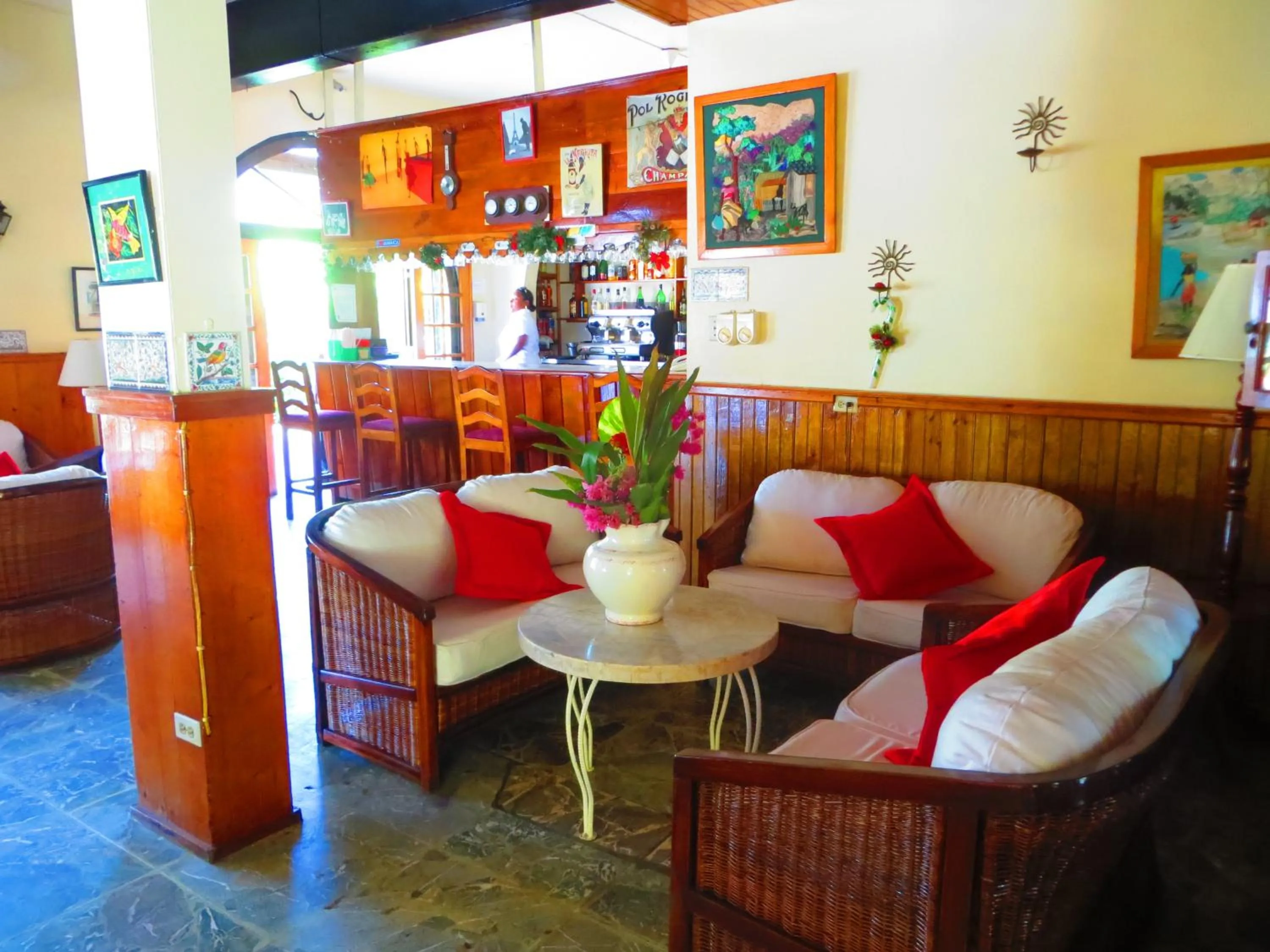 Lounge or bar in Charela Inn