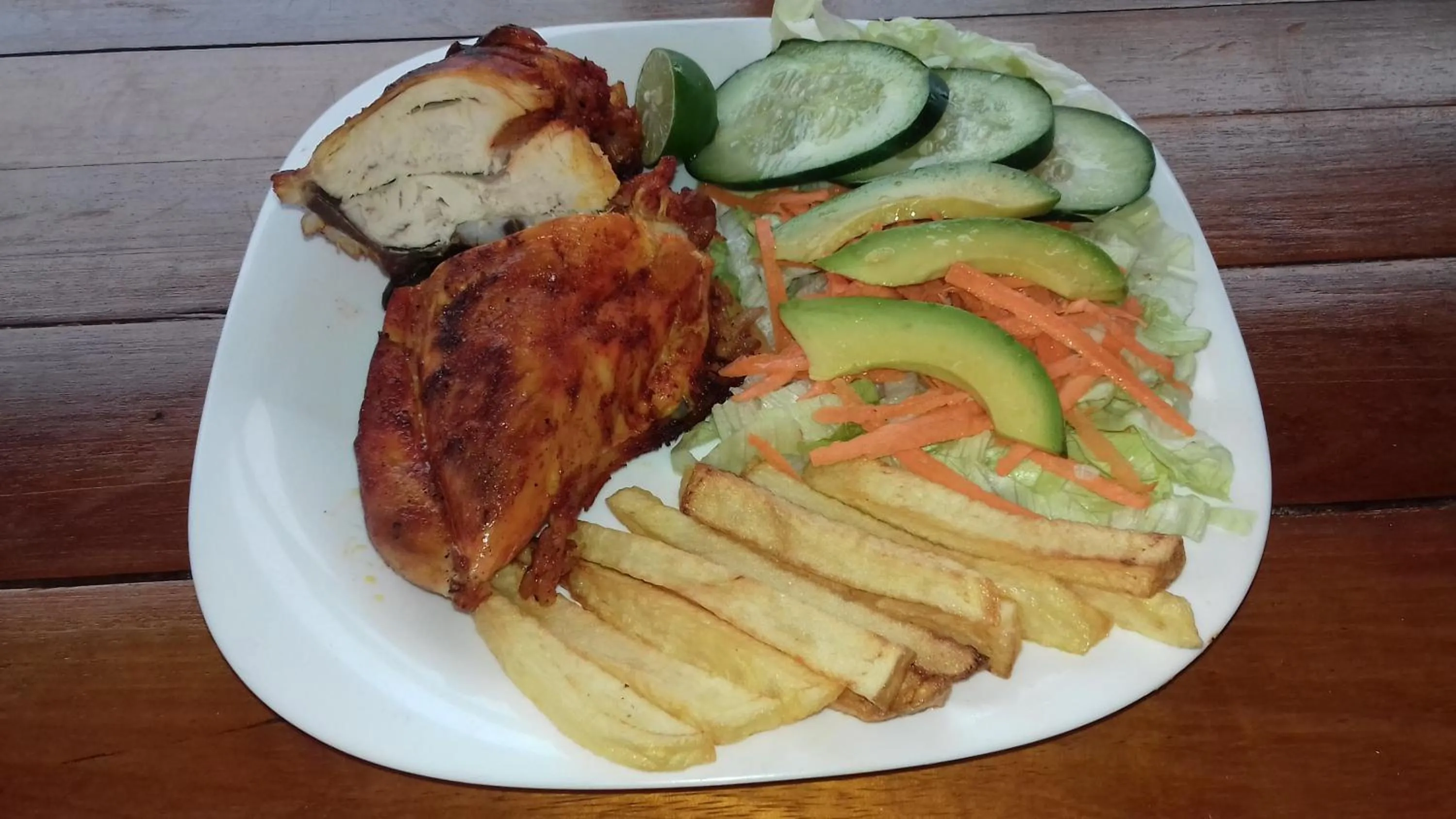 Restaurant/places to eat in Hotel yaakunah