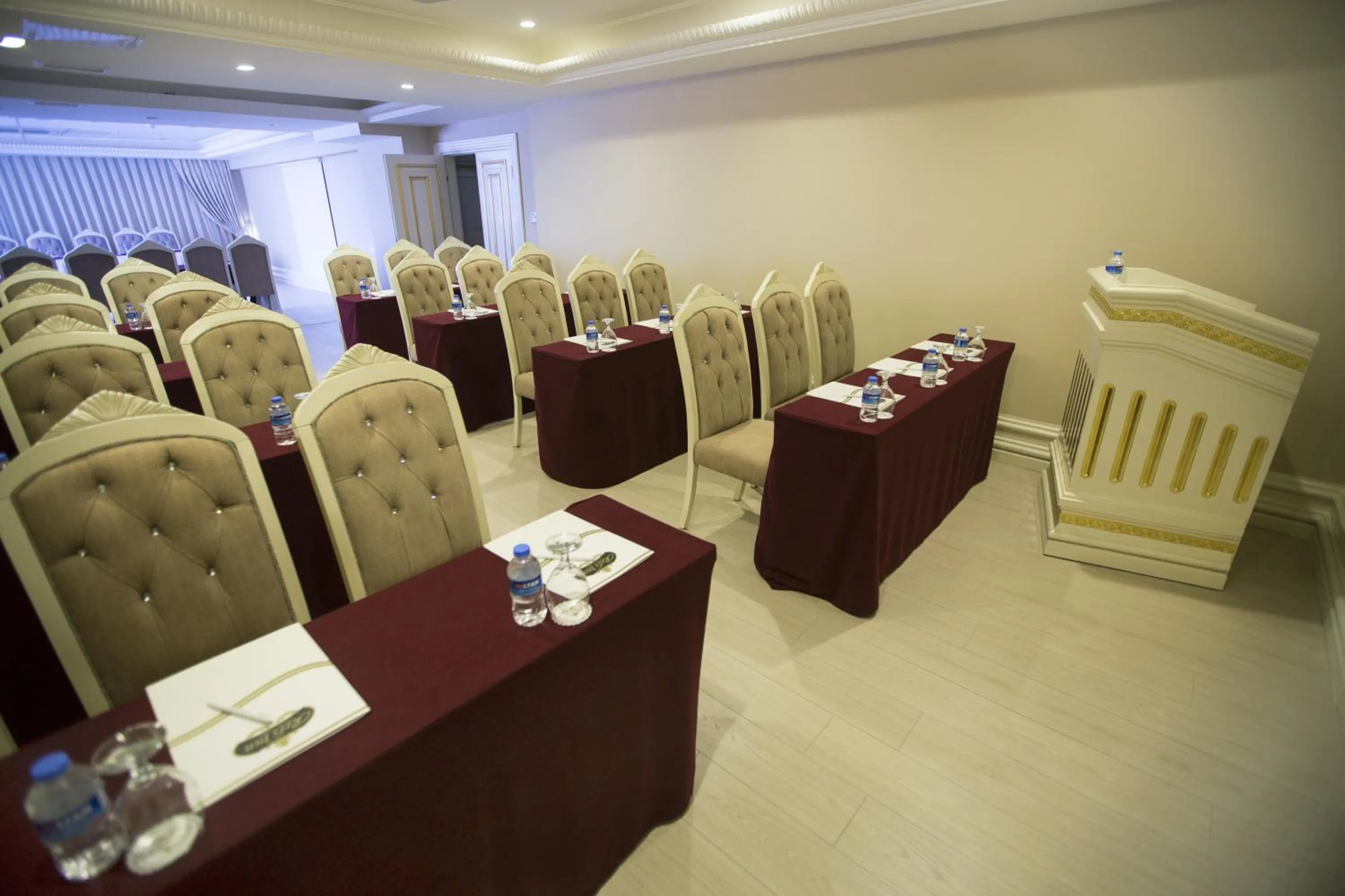Business facilities in World Point Hotel Istanbul