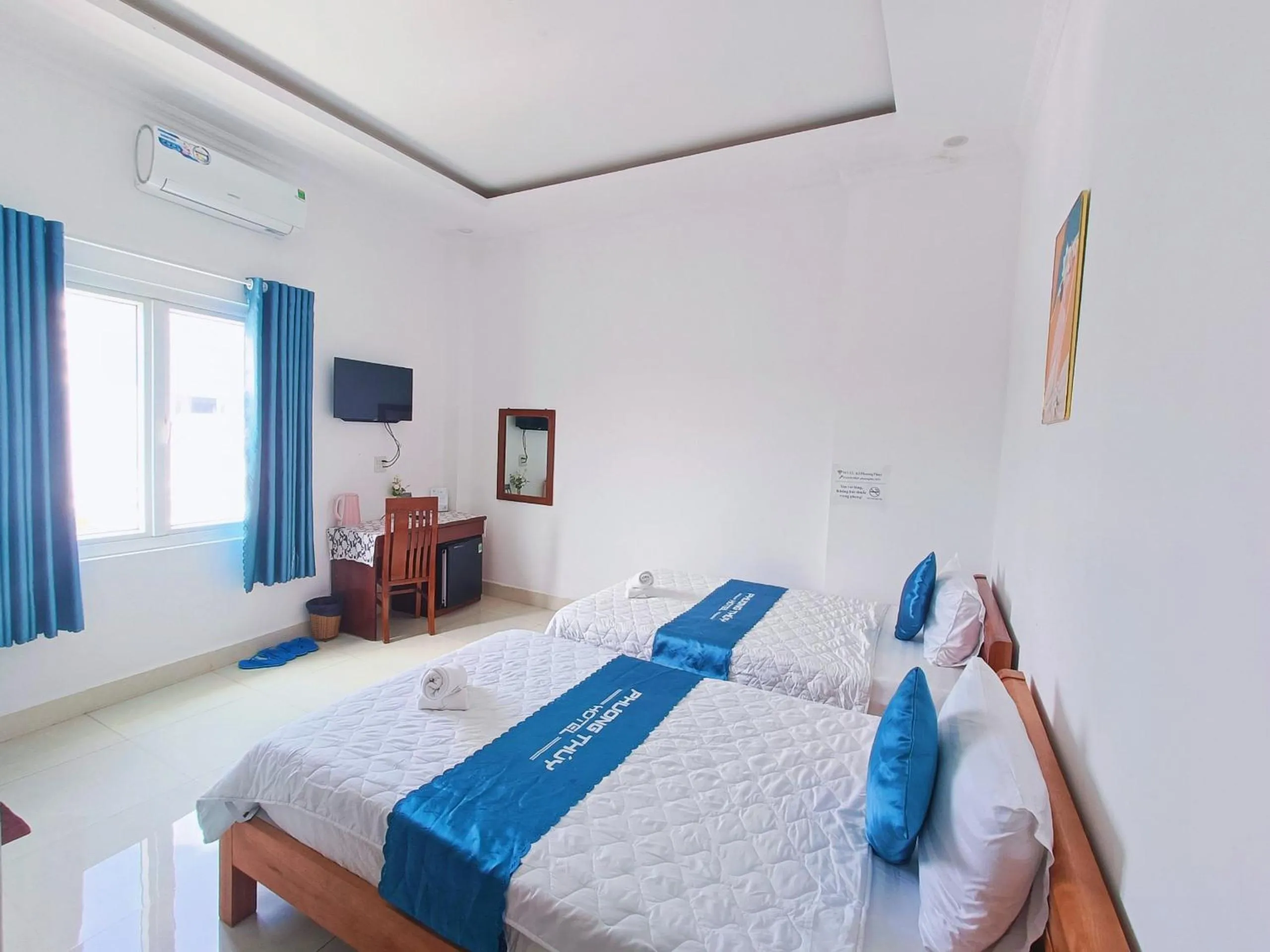 Bed in Phuong Thuy Hotel