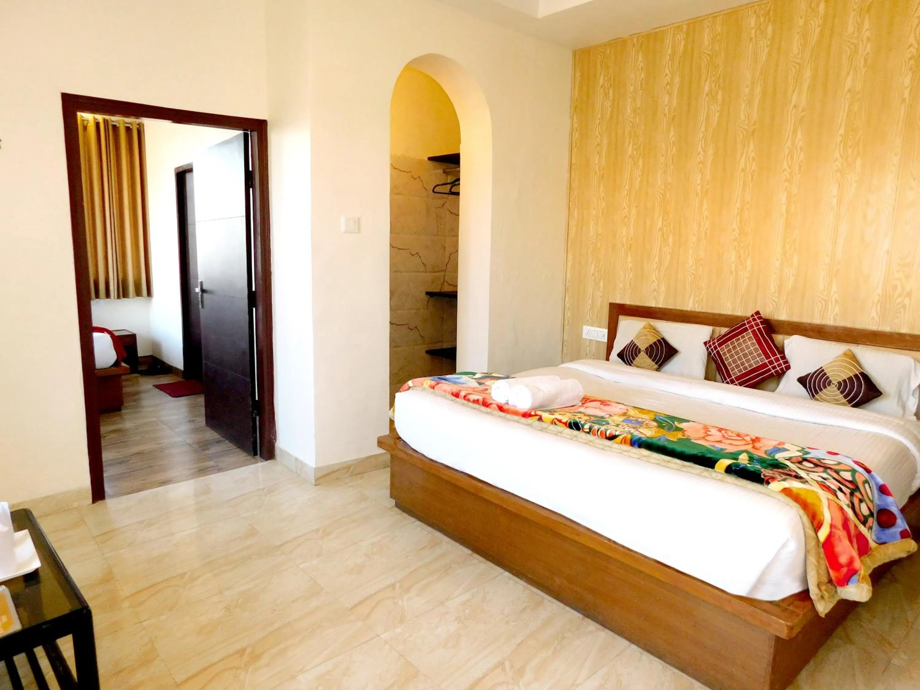 Bedroom, Bed in Hotel Crystal Palace