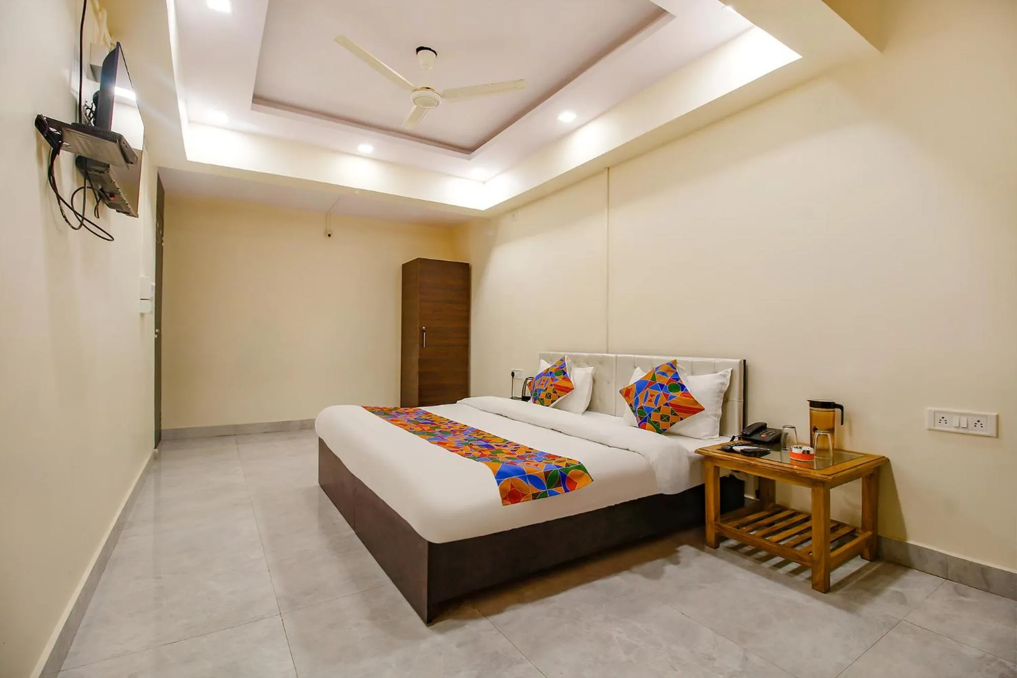 Bed in FabHotel Sanskar