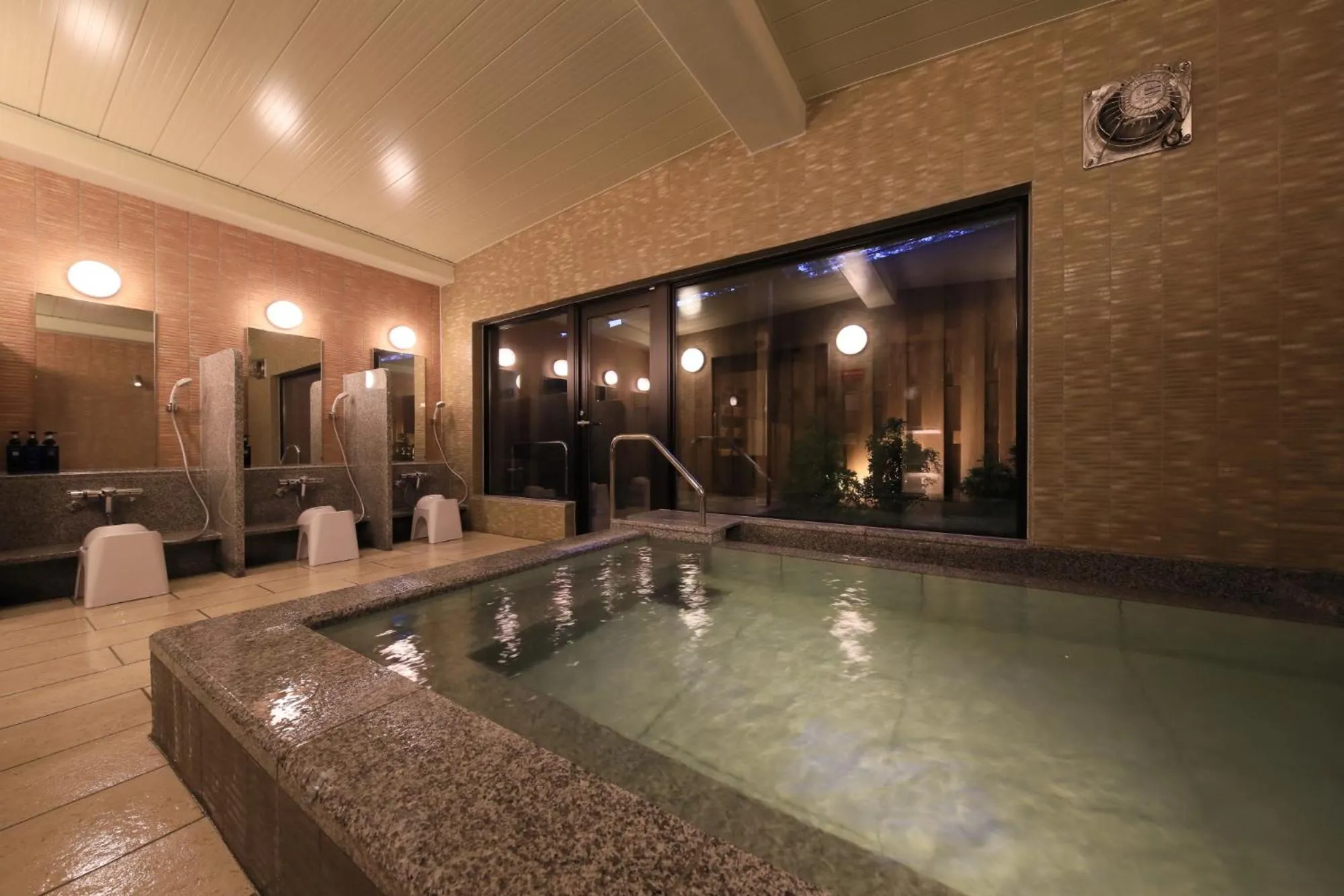 KusatsuOnsen AeruyadoTakamatsu