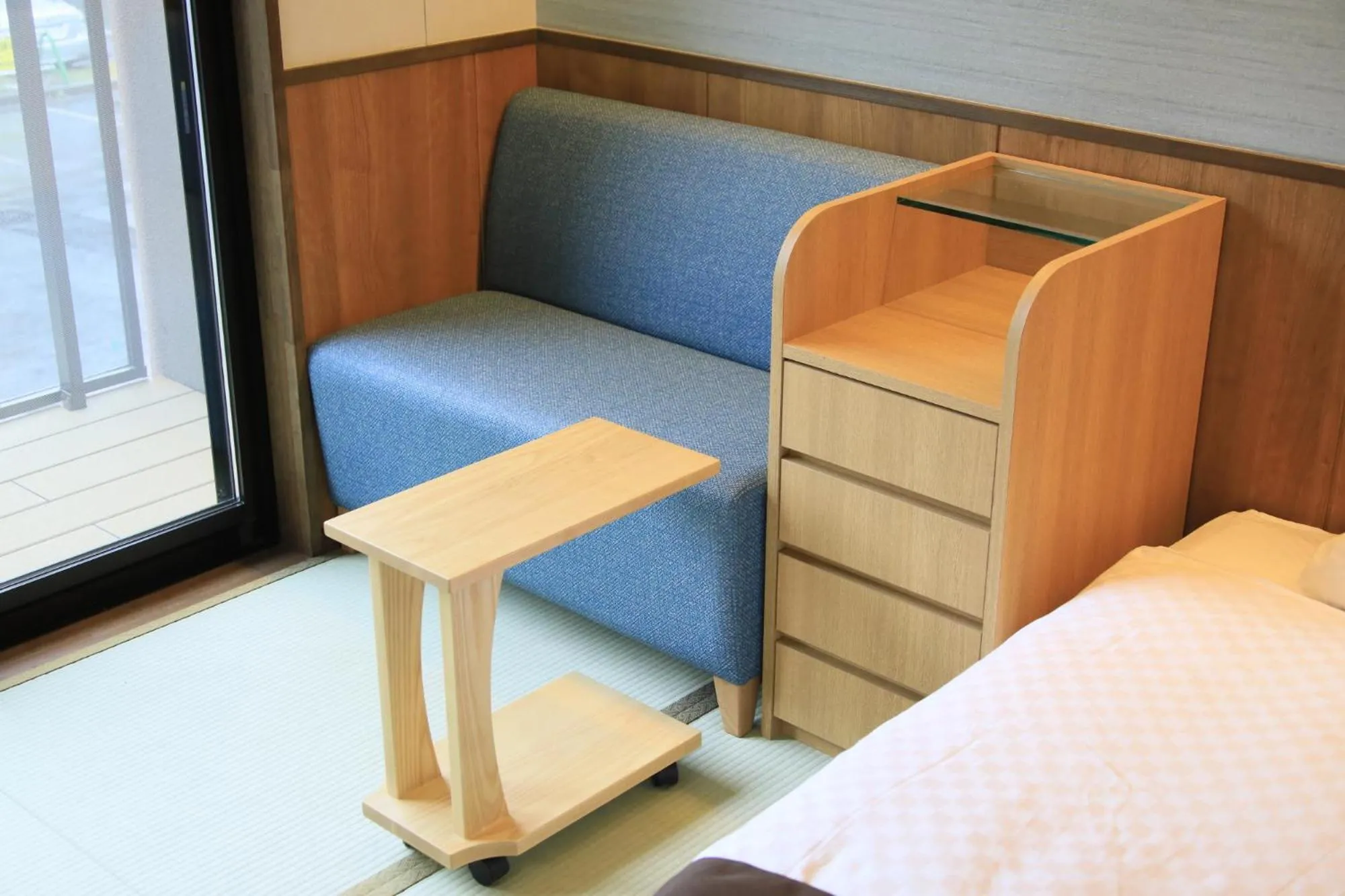 Bed in KusatsuOnsen AeruyadoTakamatsu