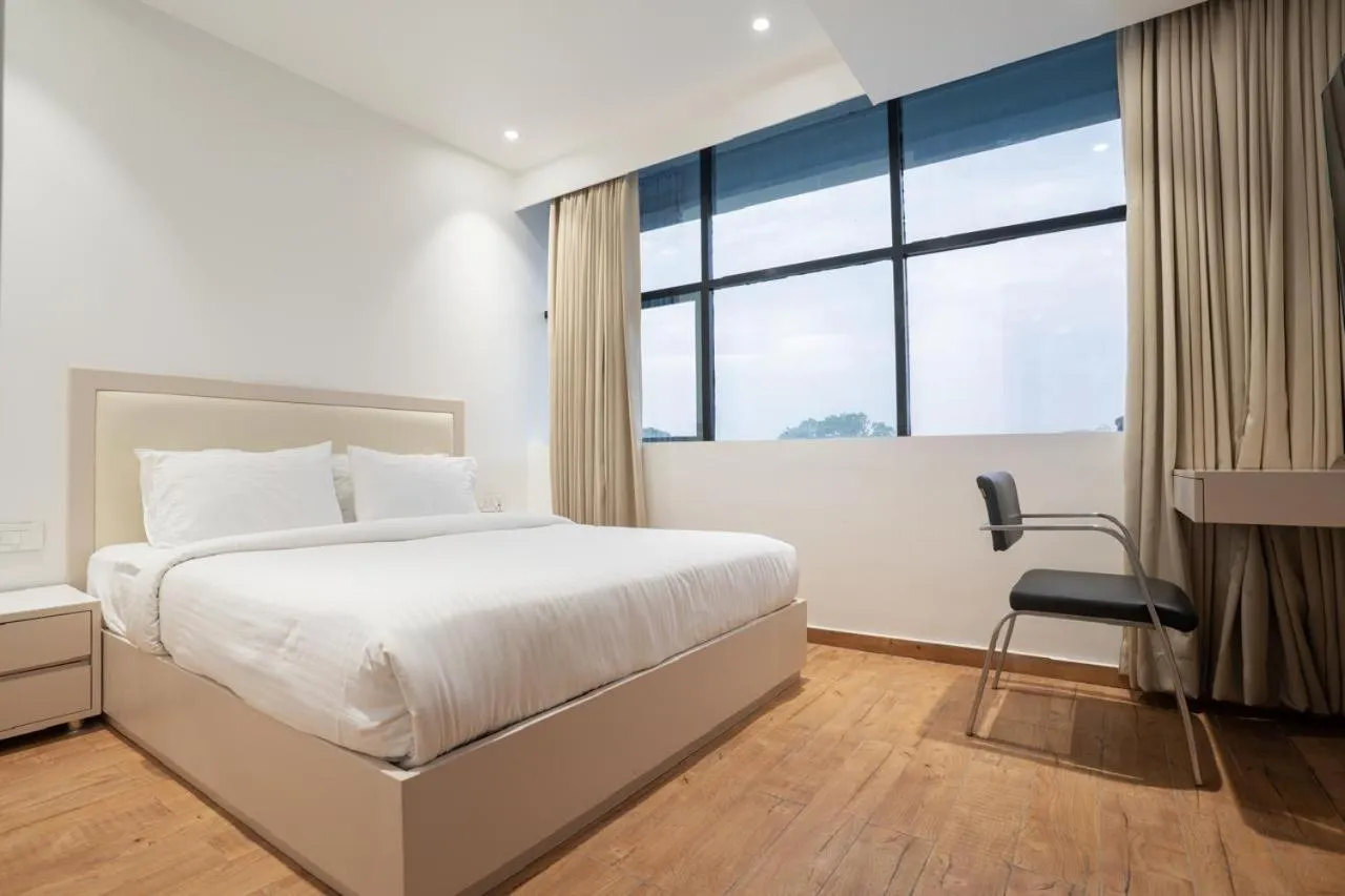 Bedroom, Bed in Uptown Hotel