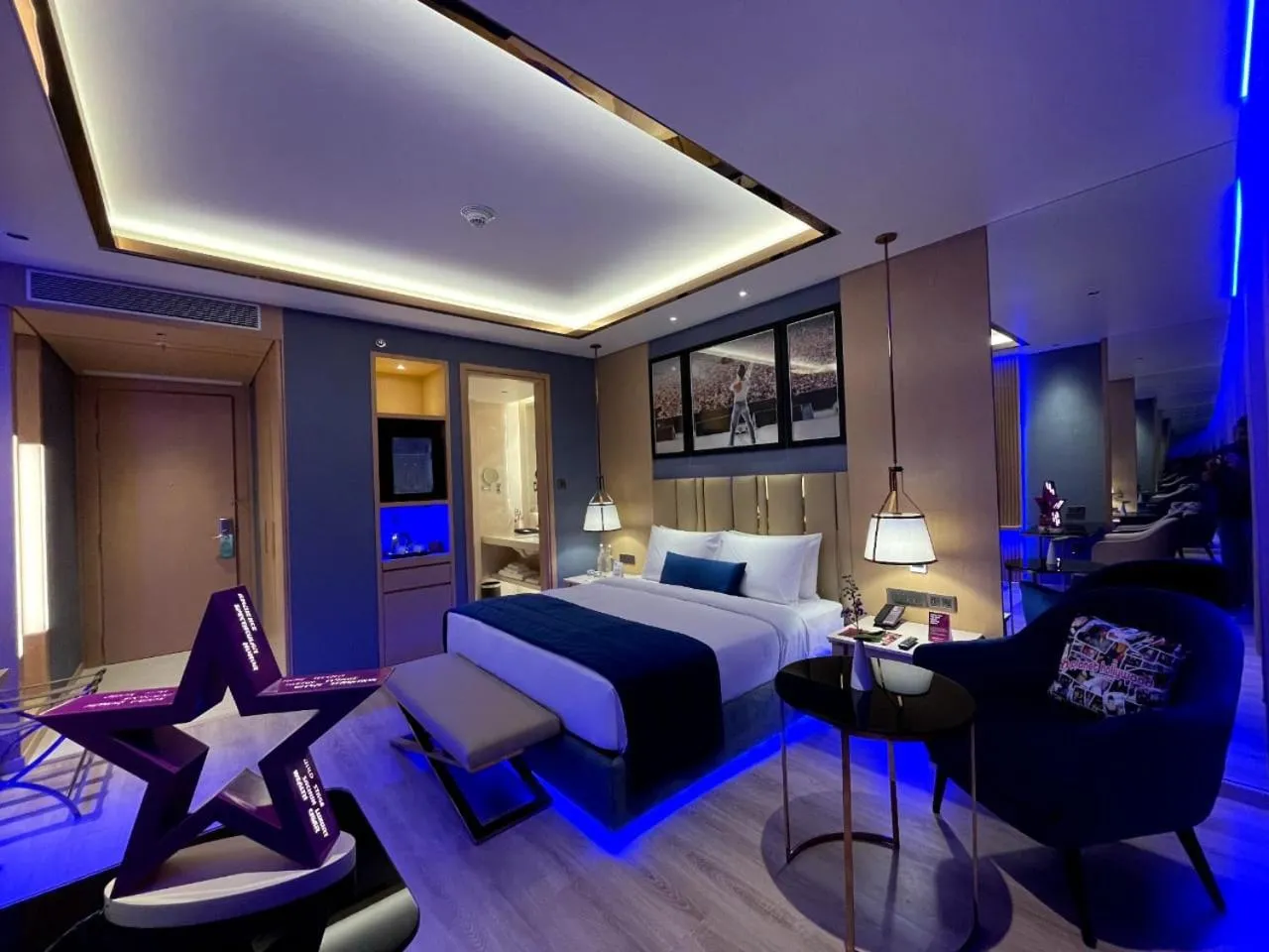 Bed in Planet Hollywood Thane