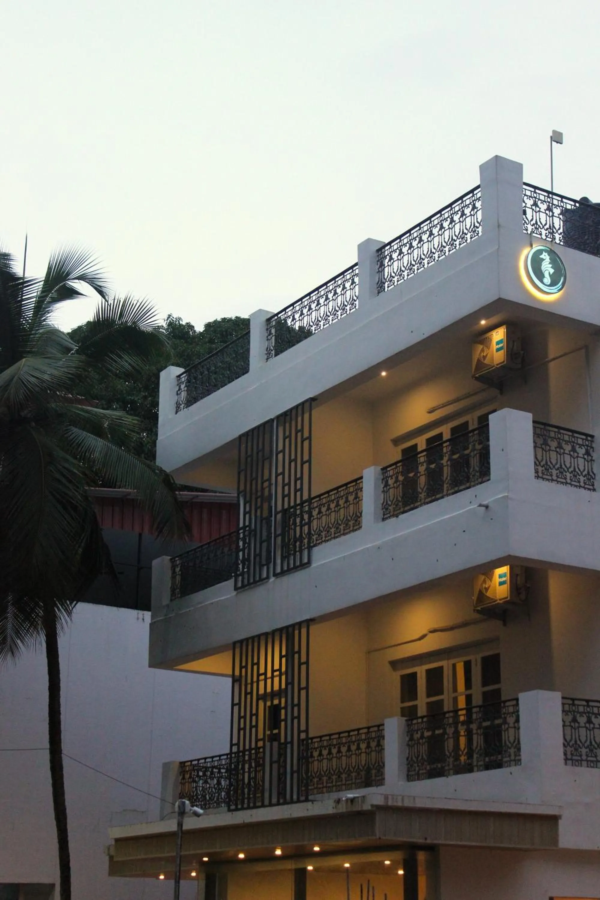 Property building in Coastal Pearl Hotel Miramar Panaji