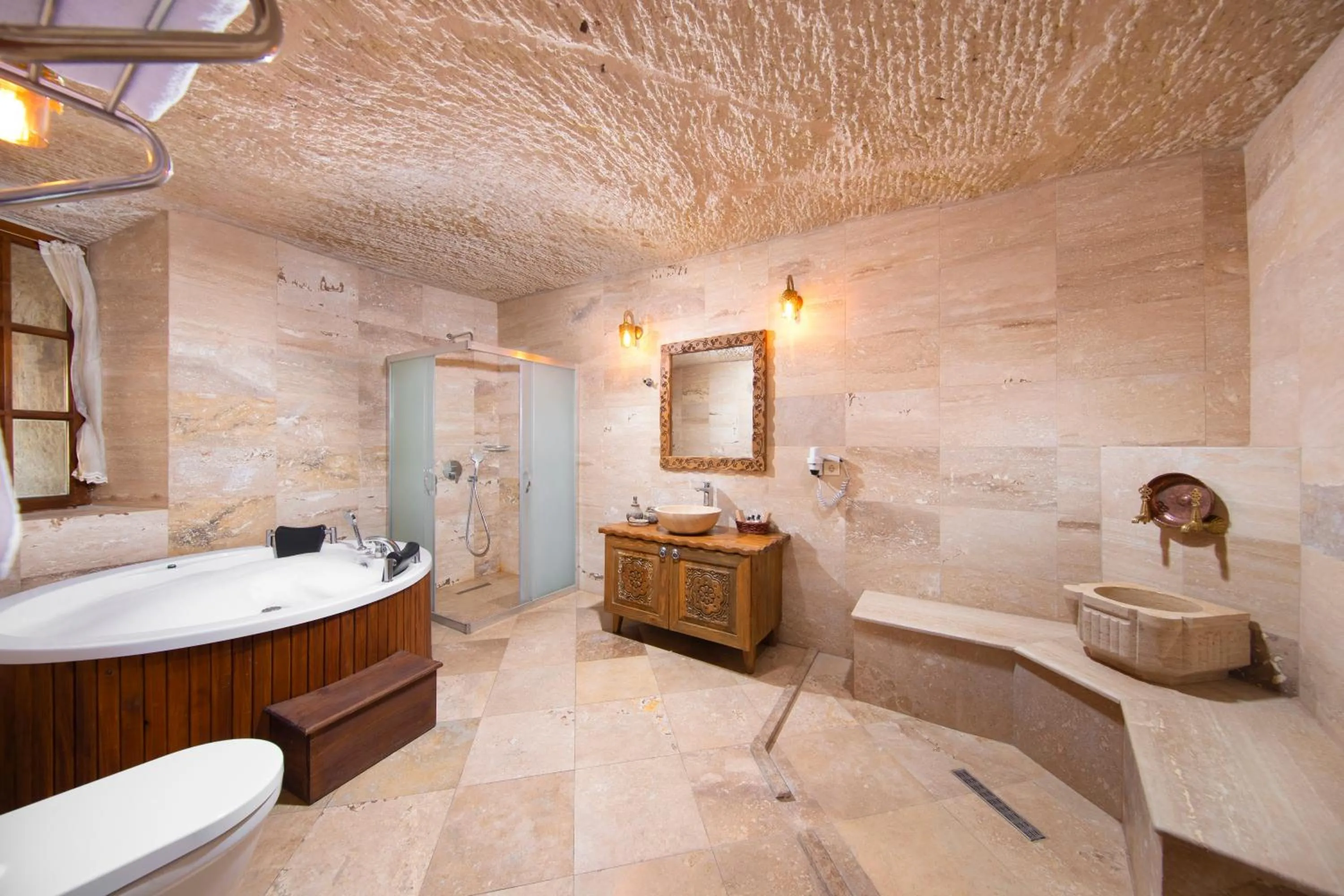 Shower in Portal Cappadocia Hotel