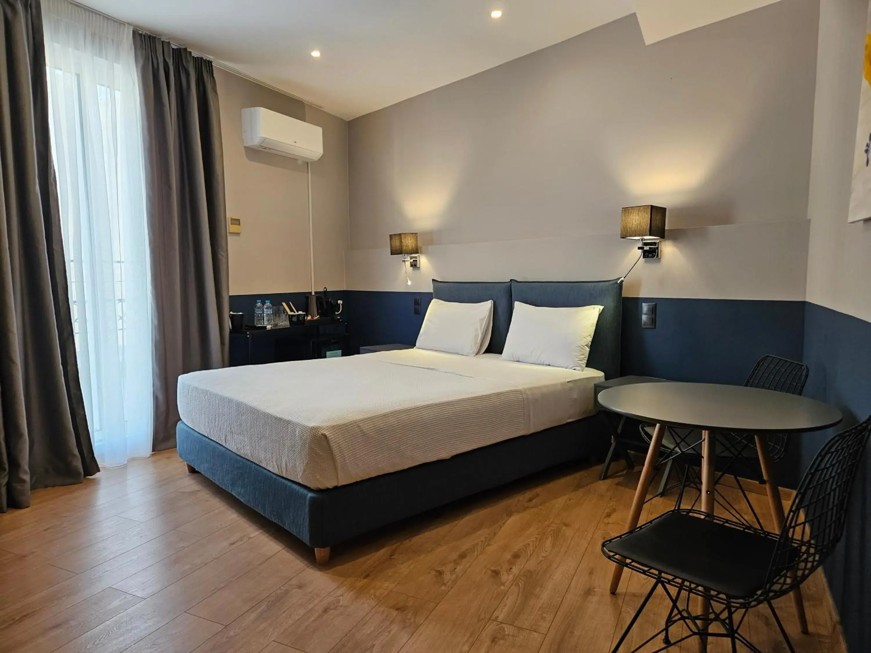 Standard Room with Terrace & City View | High Floor in The Vault Athens Standard Room with Terrace & City View | High Floor in The Vault Athens