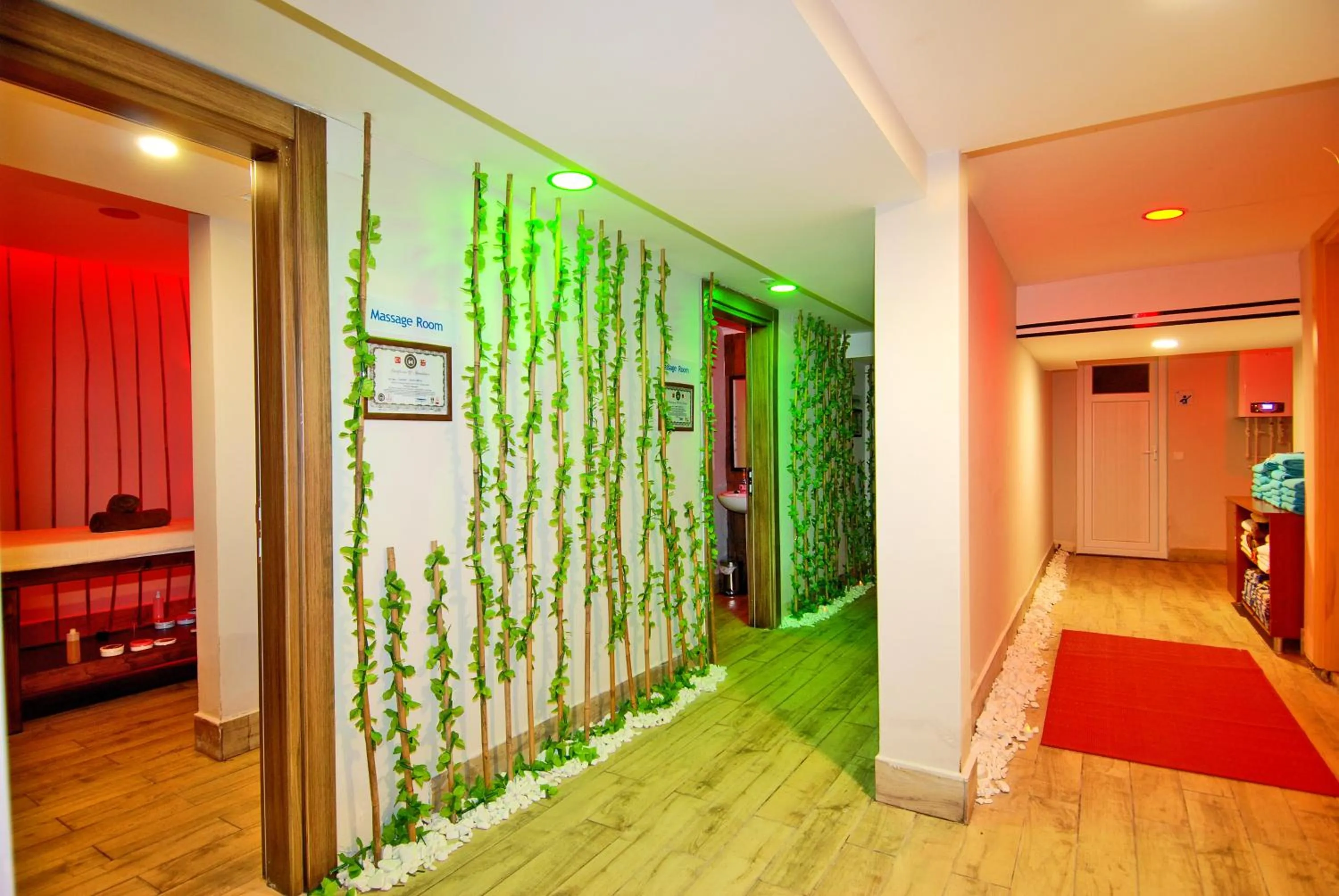 Massage, Bed in Kleopatra Ramira Hotel - All Inclusive