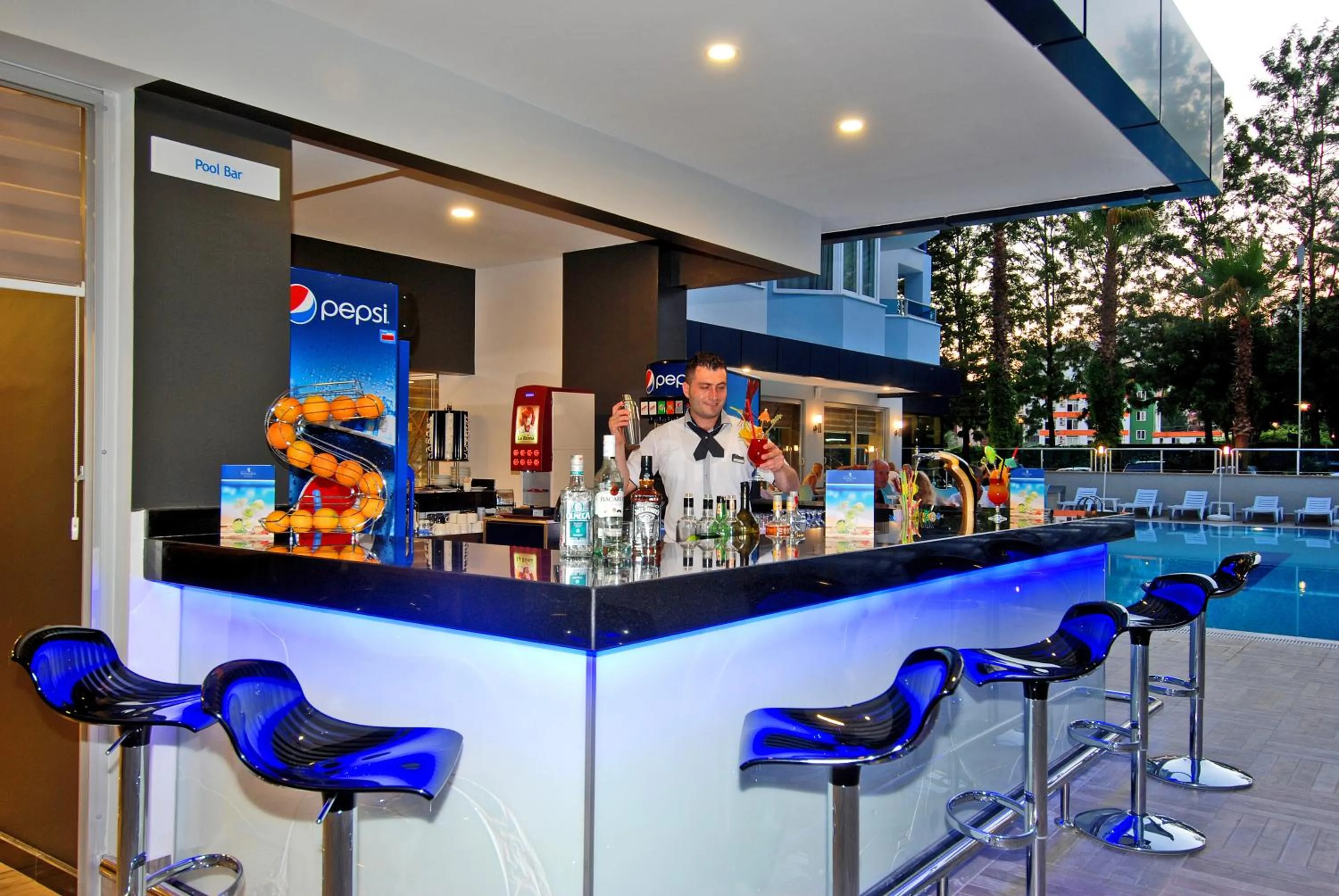Lounge or bar in Kleopatra Ramira Hotel - All Inclusive