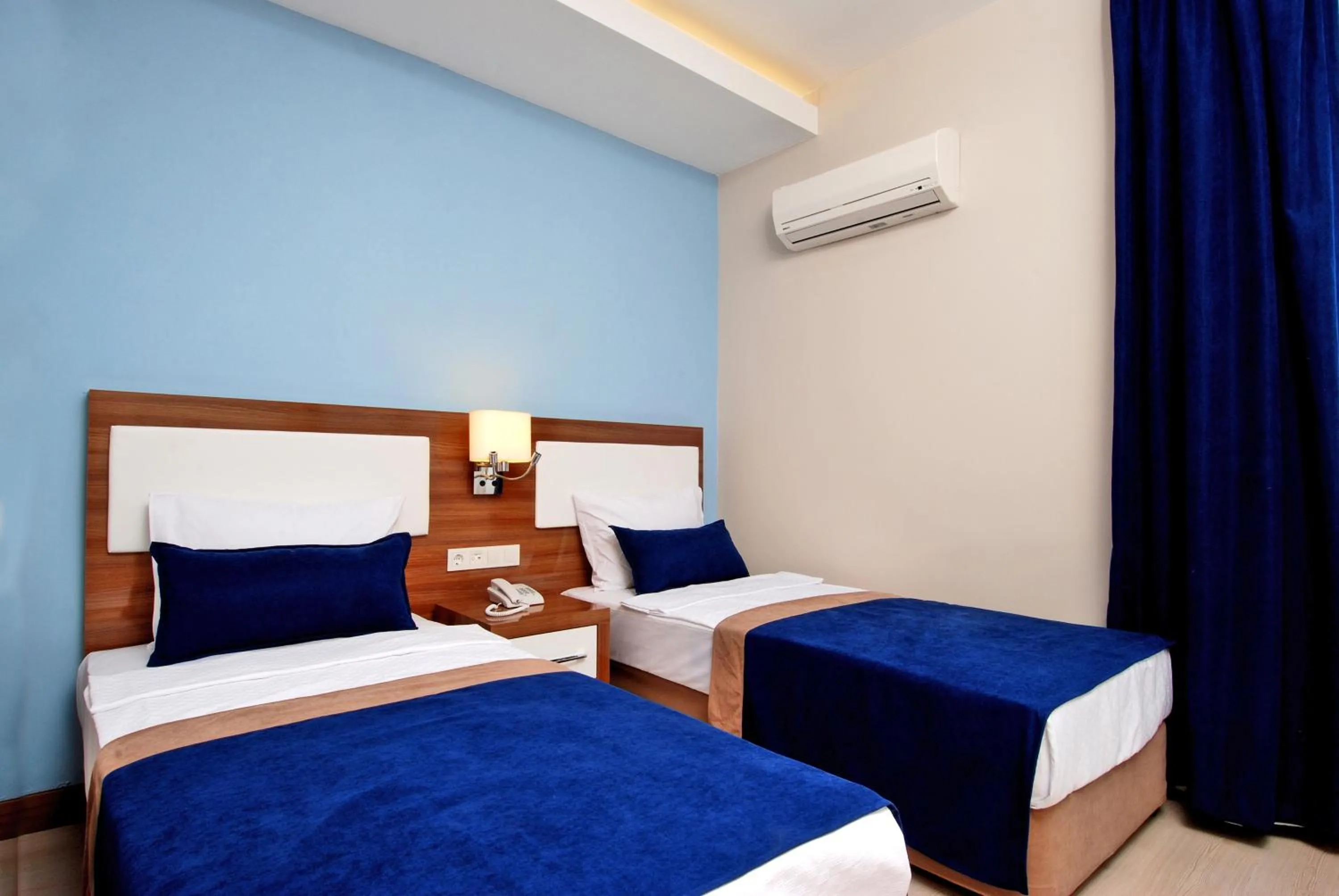 Photo of the whole room, Bed in Kleopatra Ramira Hotel - All Inclusive