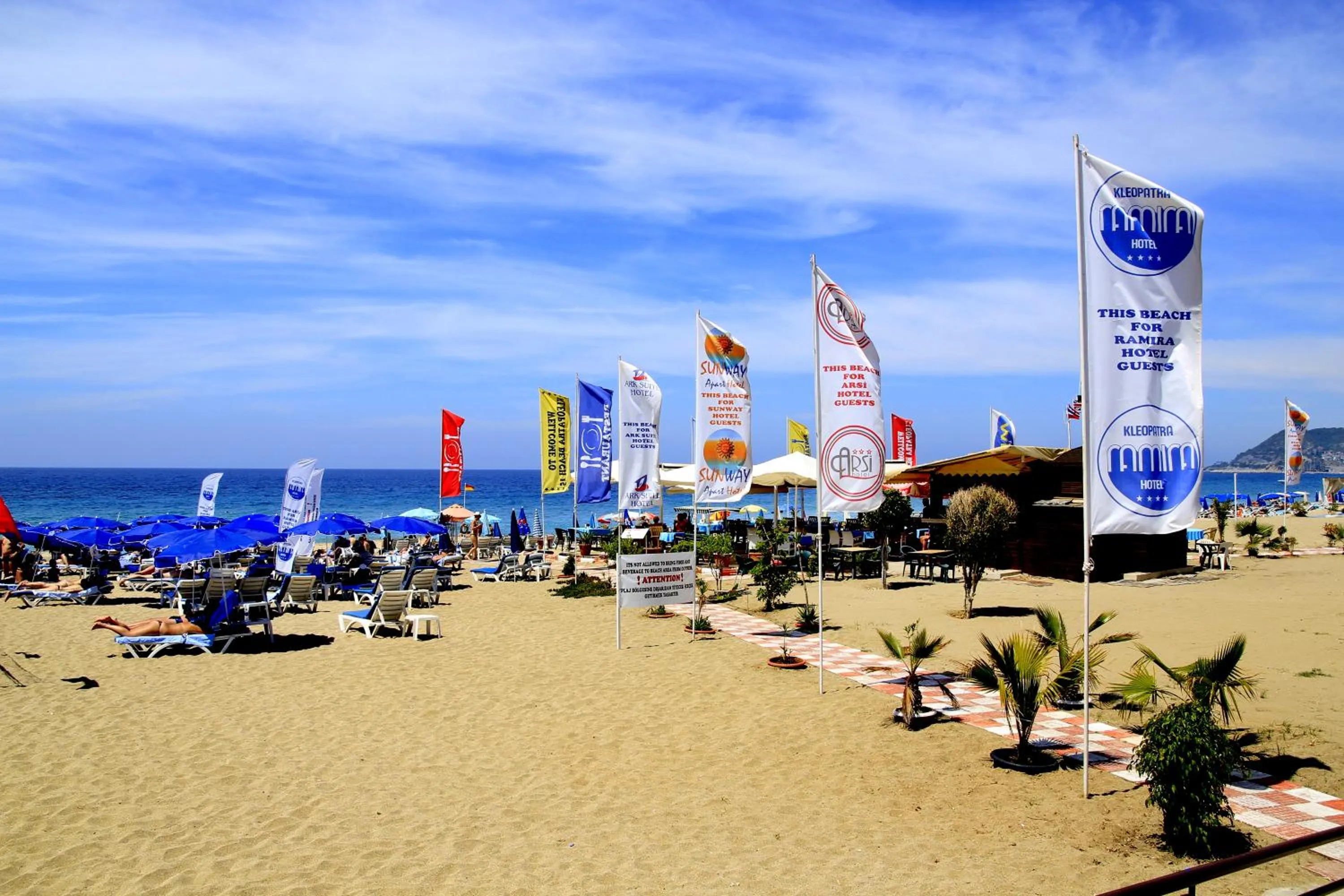 Beach in Kleopatra Ramira Hotel - All Inclusive