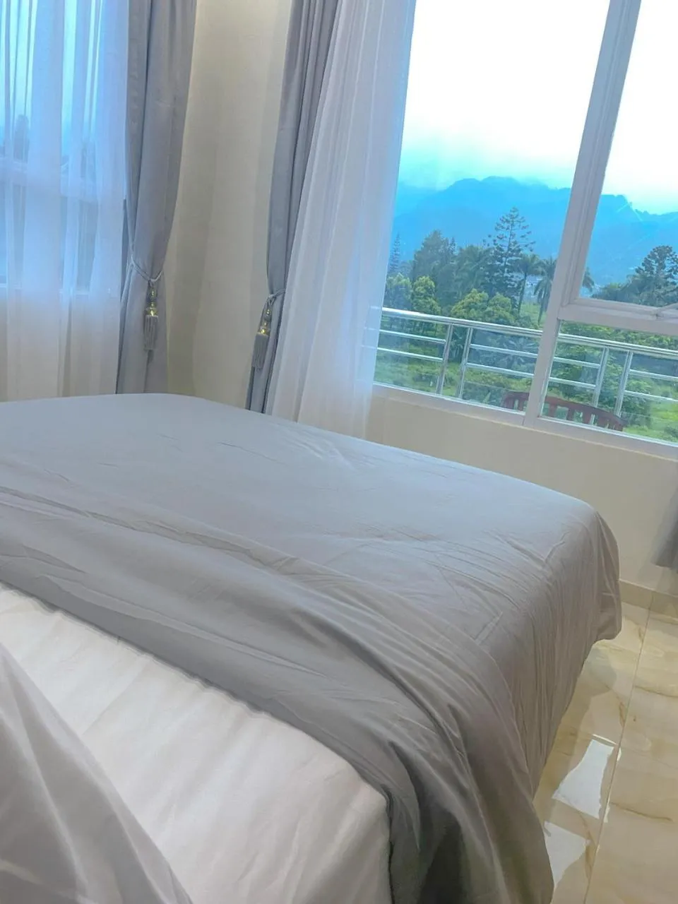 Bed in Algara Puncak Hotel