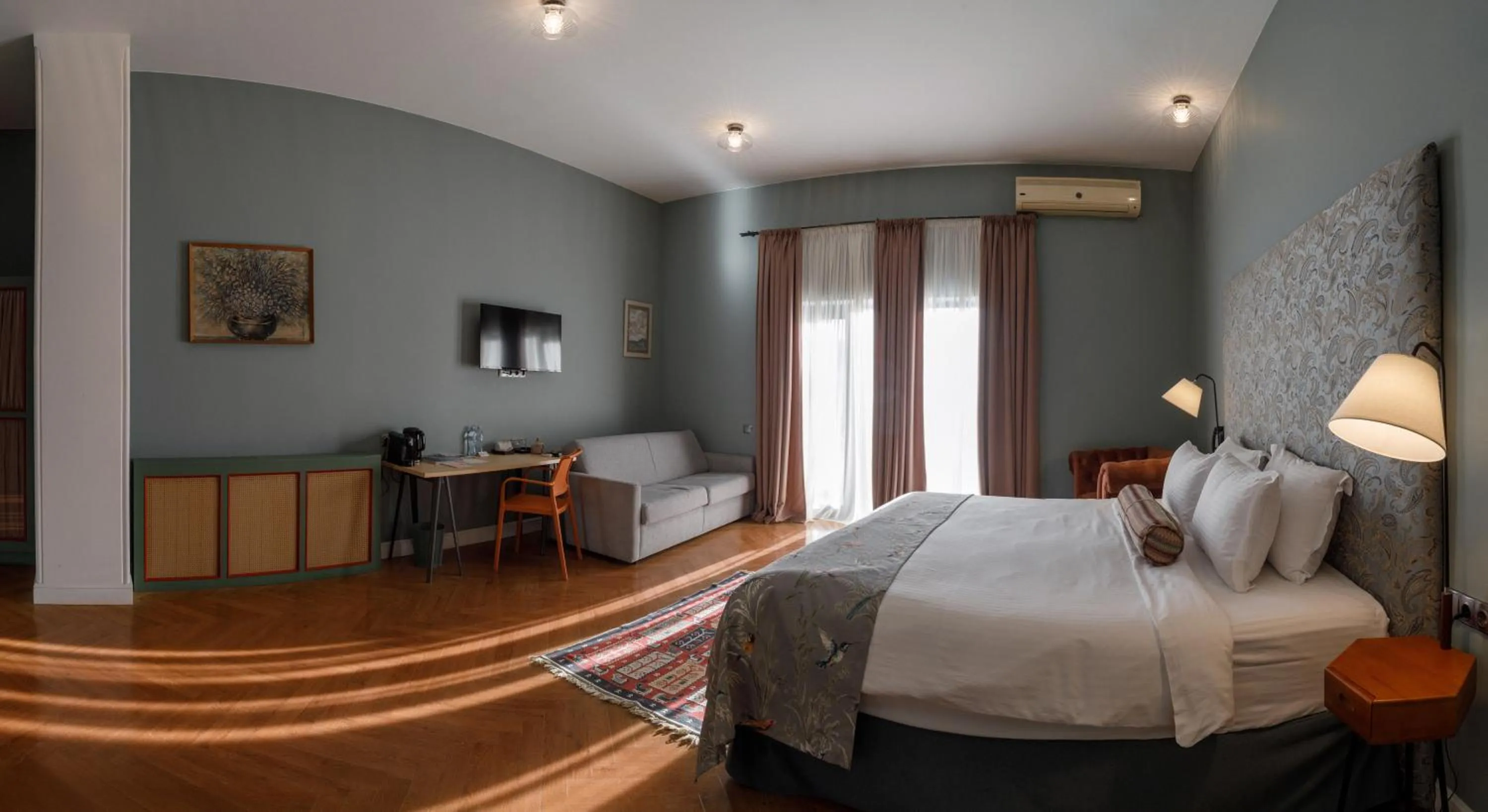 Bed in Margot Old Tbilisi