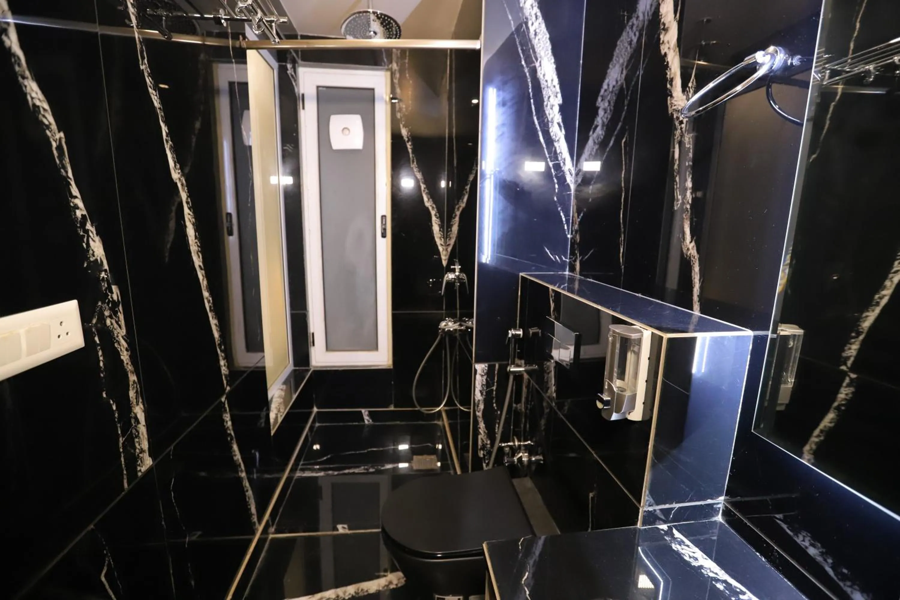 Bathroom in IP Royal Hotel - New Delhi