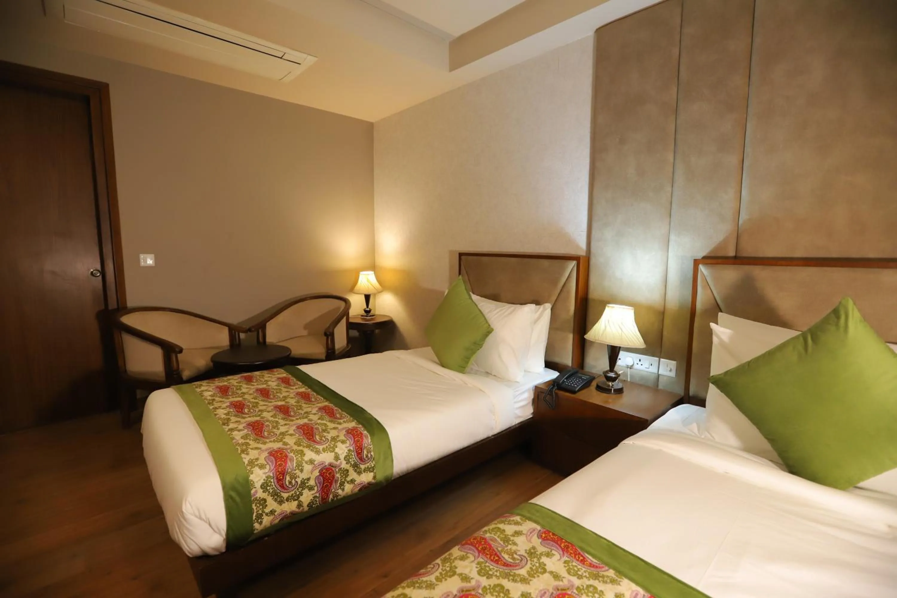 Bed in IP Royal Hotel - New Delhi