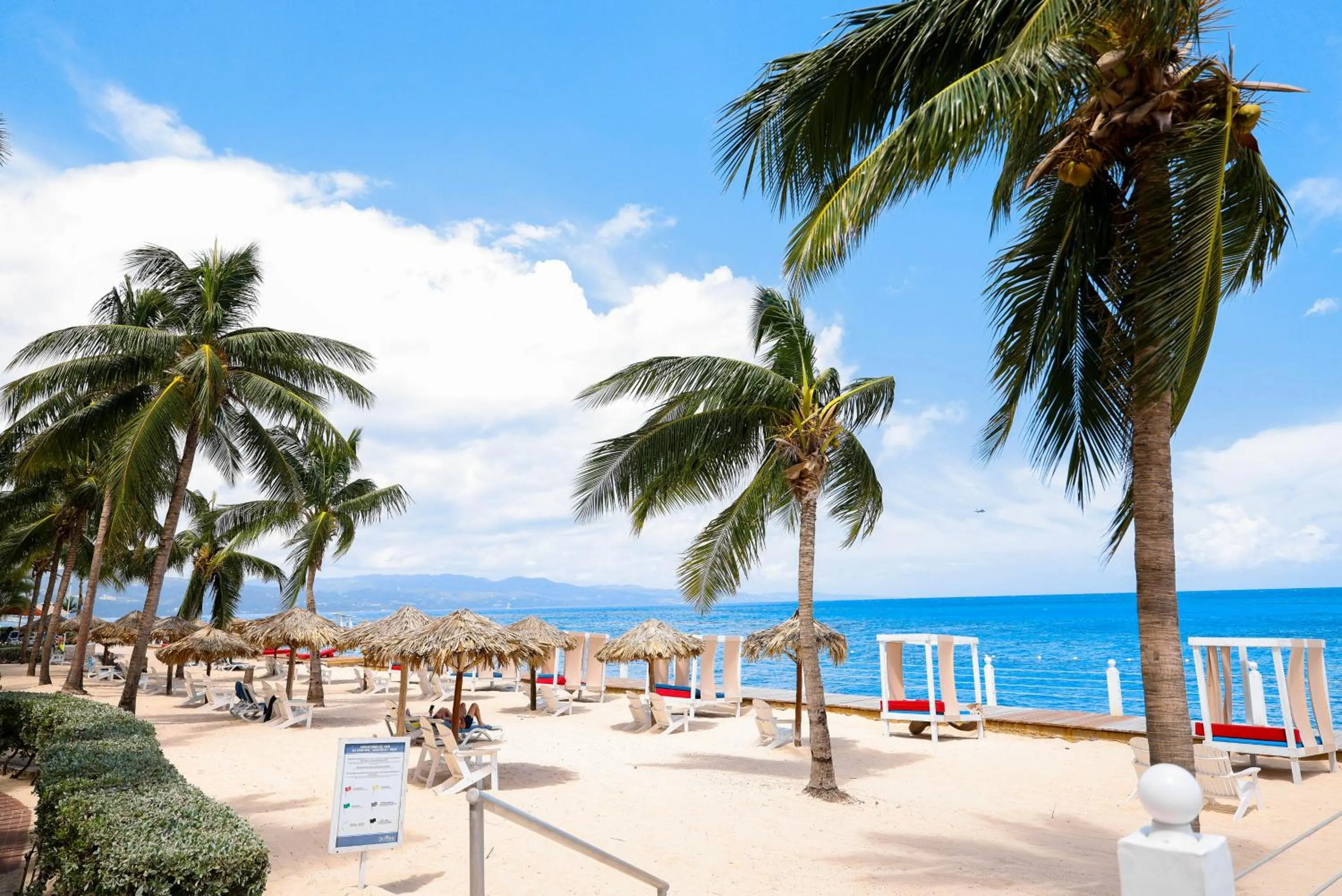 Day in Grand Decameron Montego Beach, A Trademark All-Inclusive Resort